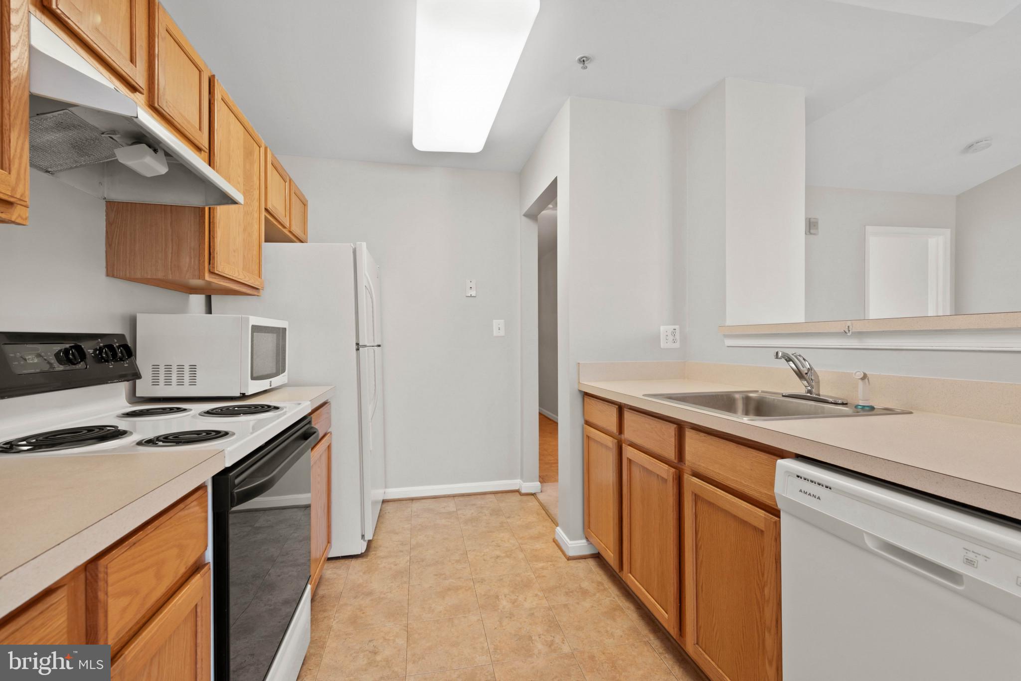 SCOTTS CROSSING - Residential Lease