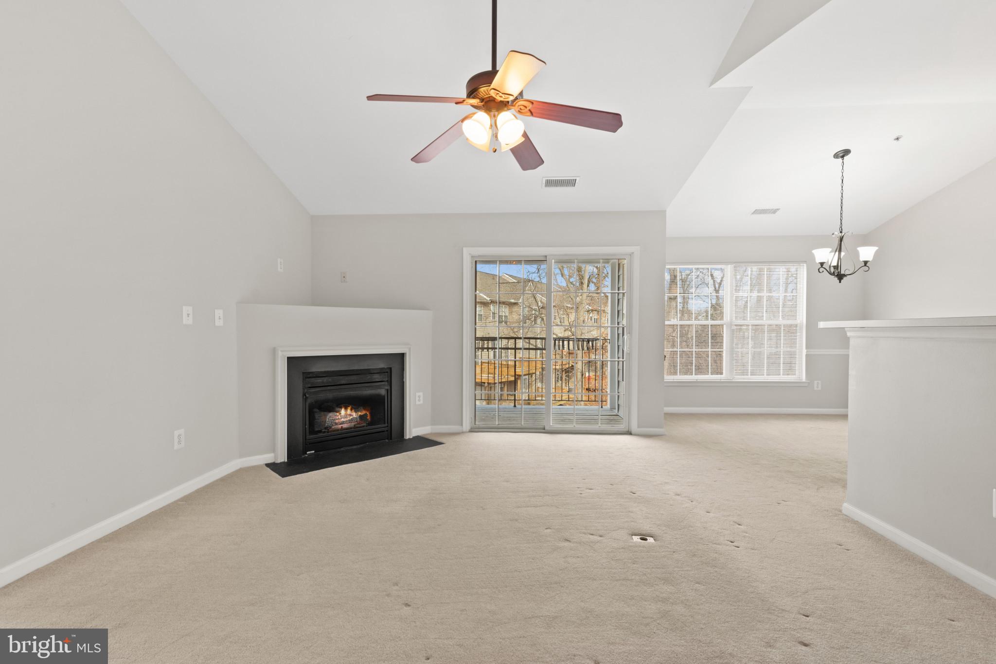 SCOTTS CROSSING - Residential Lease