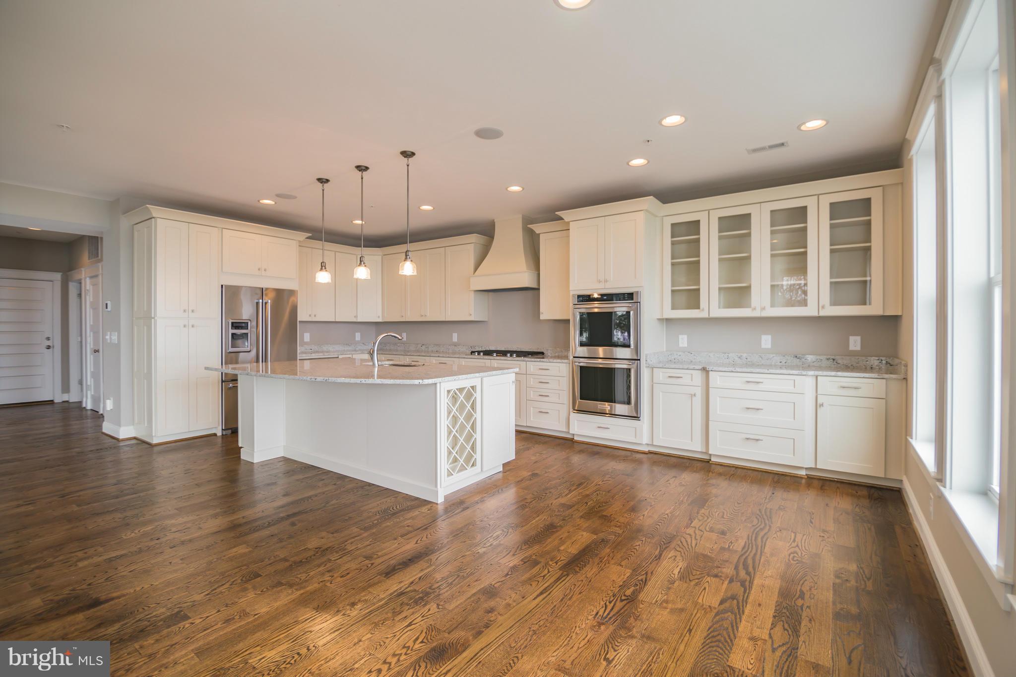 LOCH HAVEN BEACH - Residential