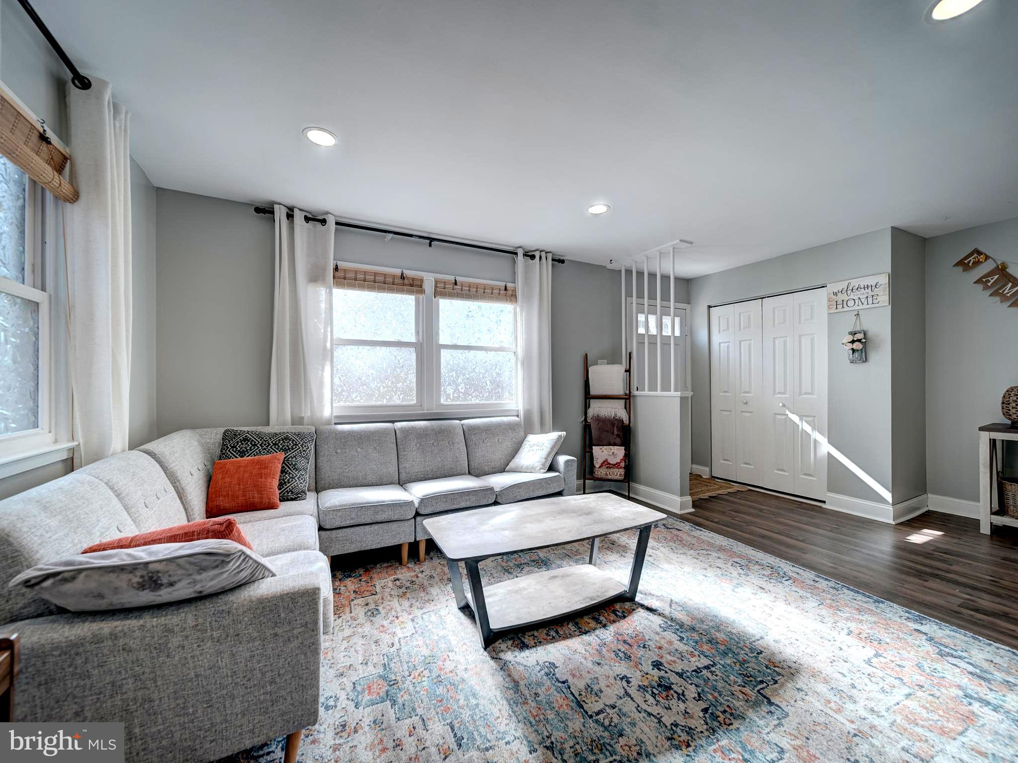 DALE CITY - Residential