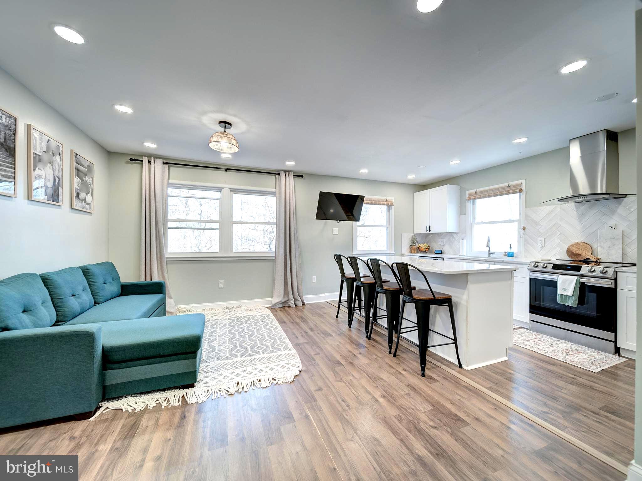 DALE CITY - Residential