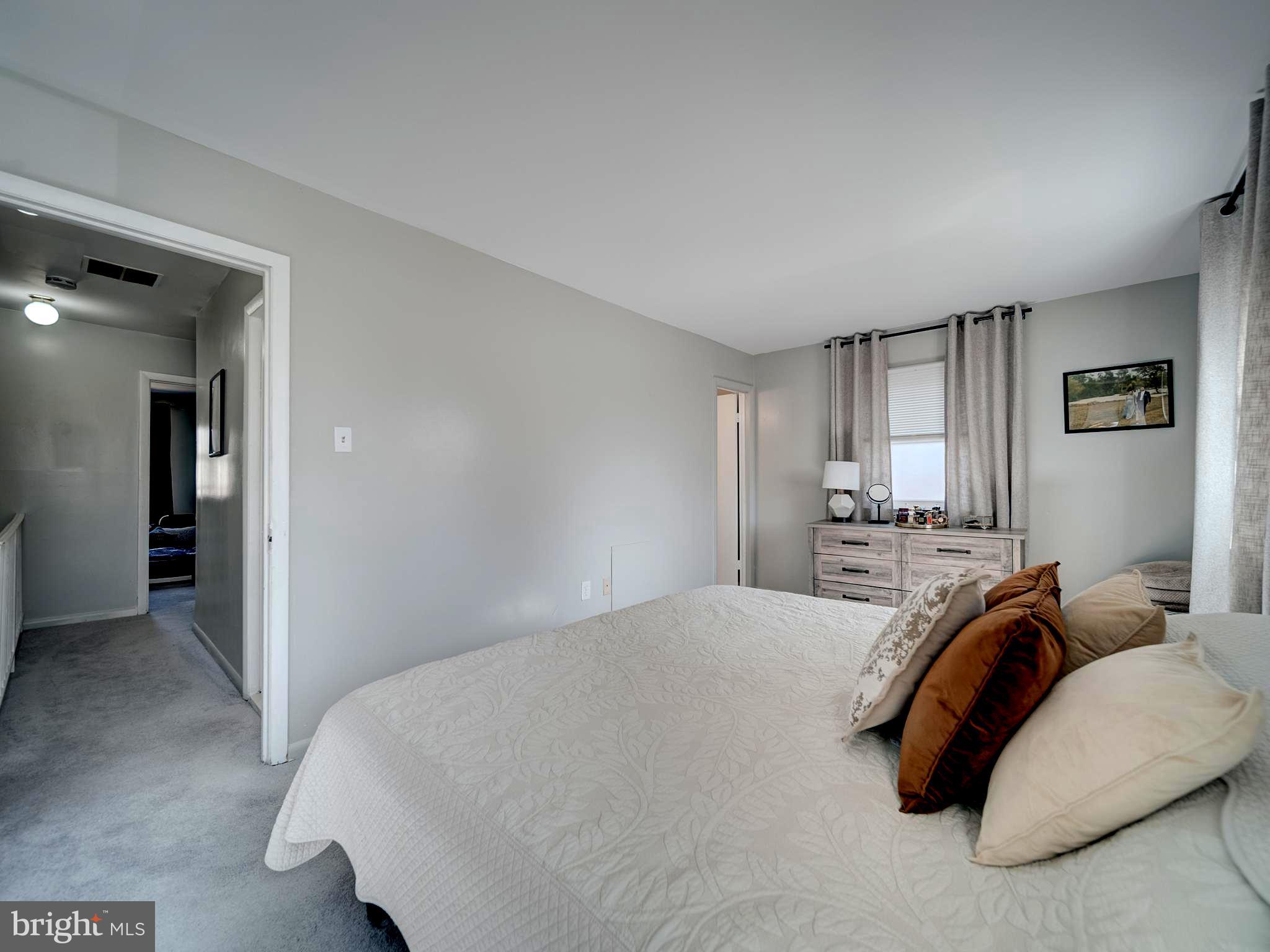 DALE CITY - Residential