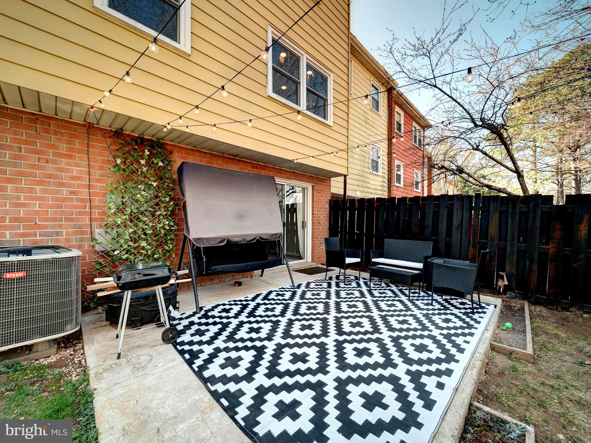 DALE CITY - Residential