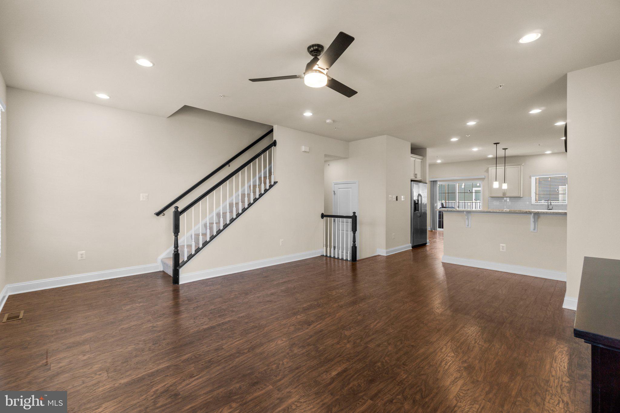 WESTVIEW SOUTH - Residential