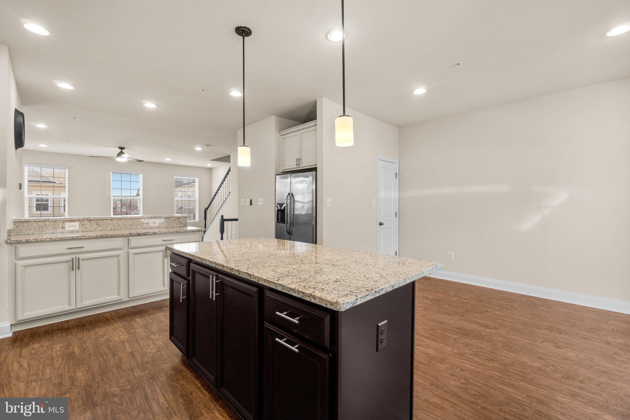 WESTVIEW SOUTH - Residential