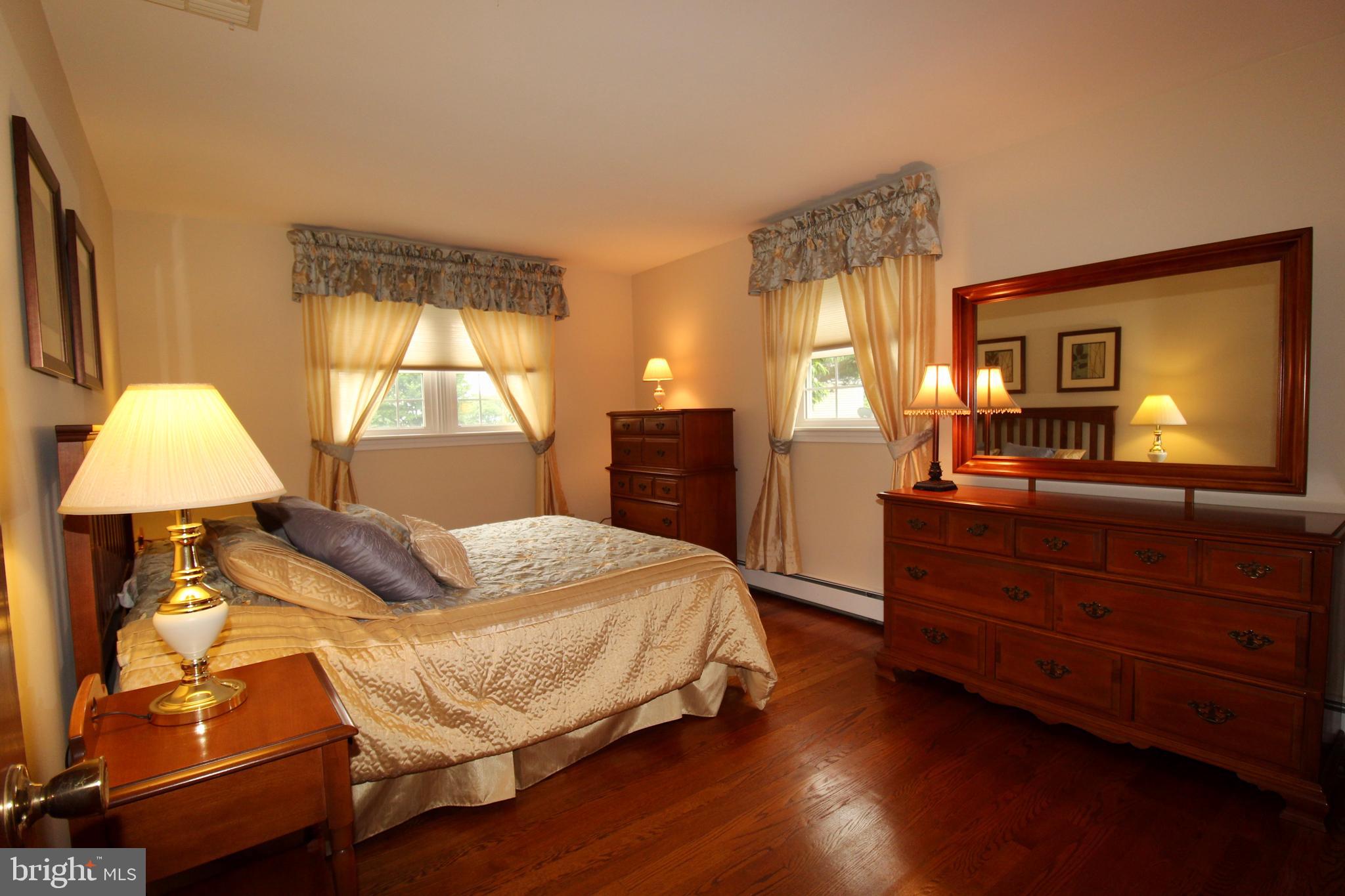 MAPLE SPRINGS ACRES - Residential