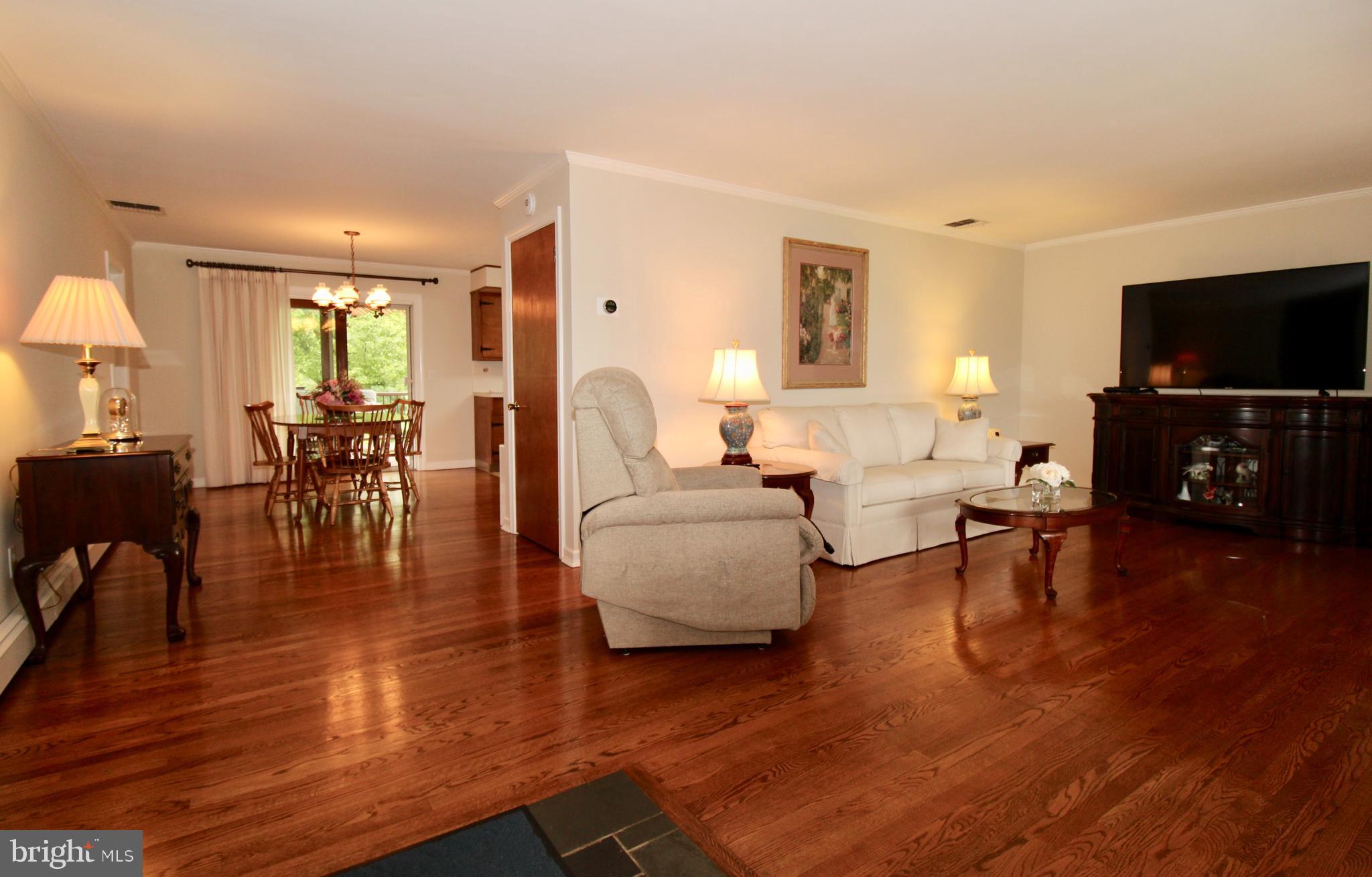 MAPLE SPRINGS ACRES - Residential