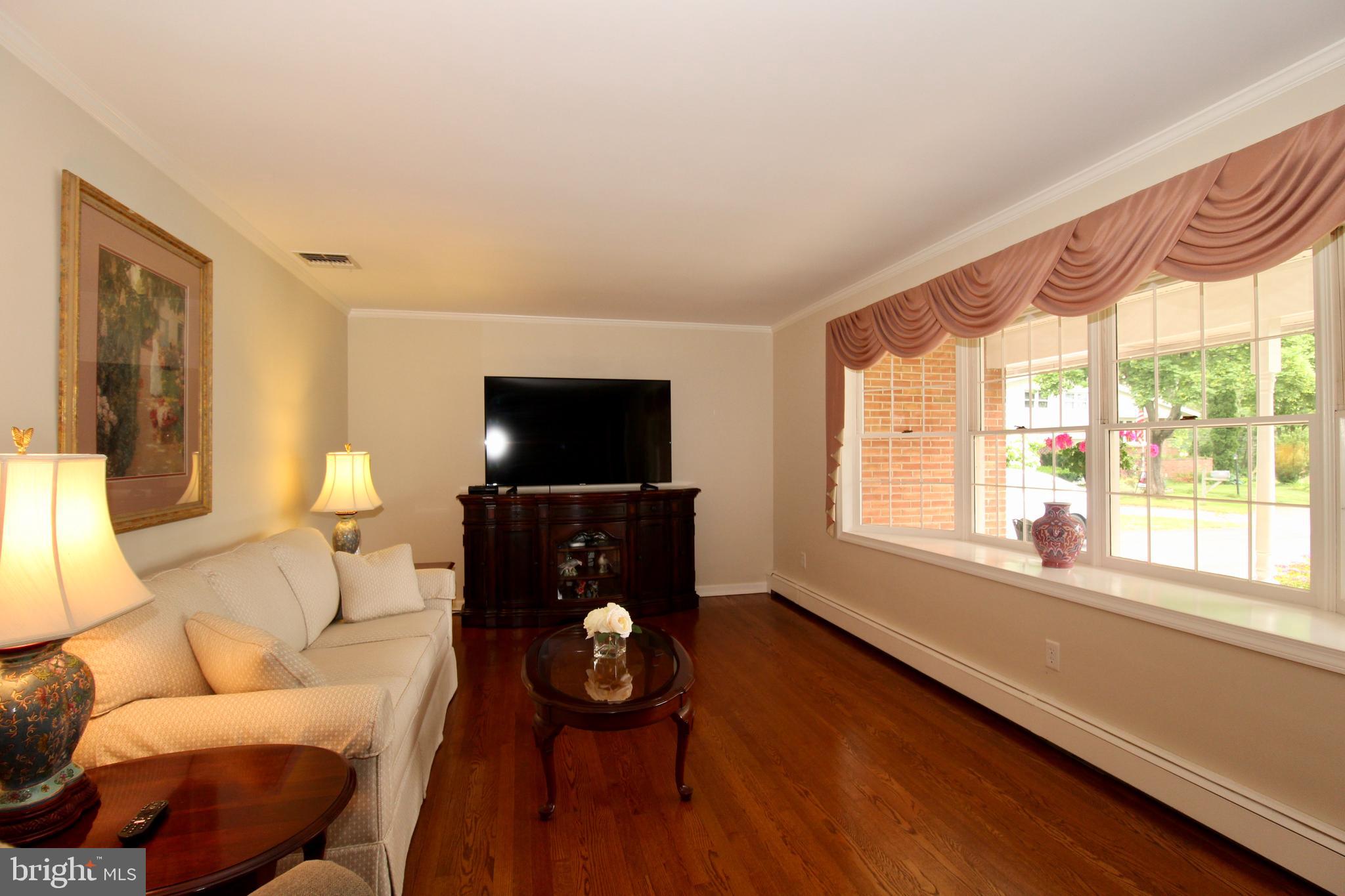 MAPLE SPRINGS ACRES - Residential