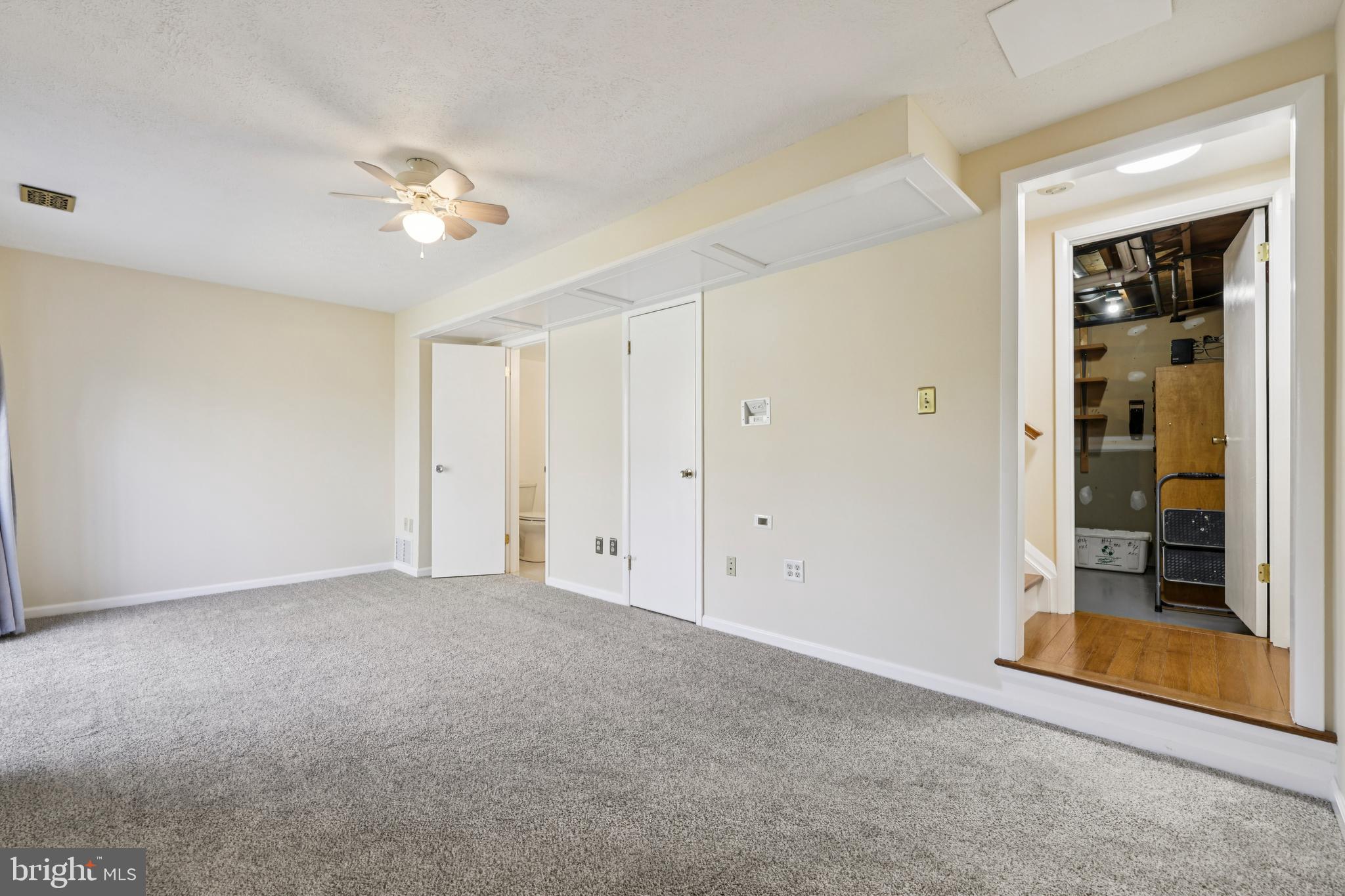 DREXEL WOODS - Residential