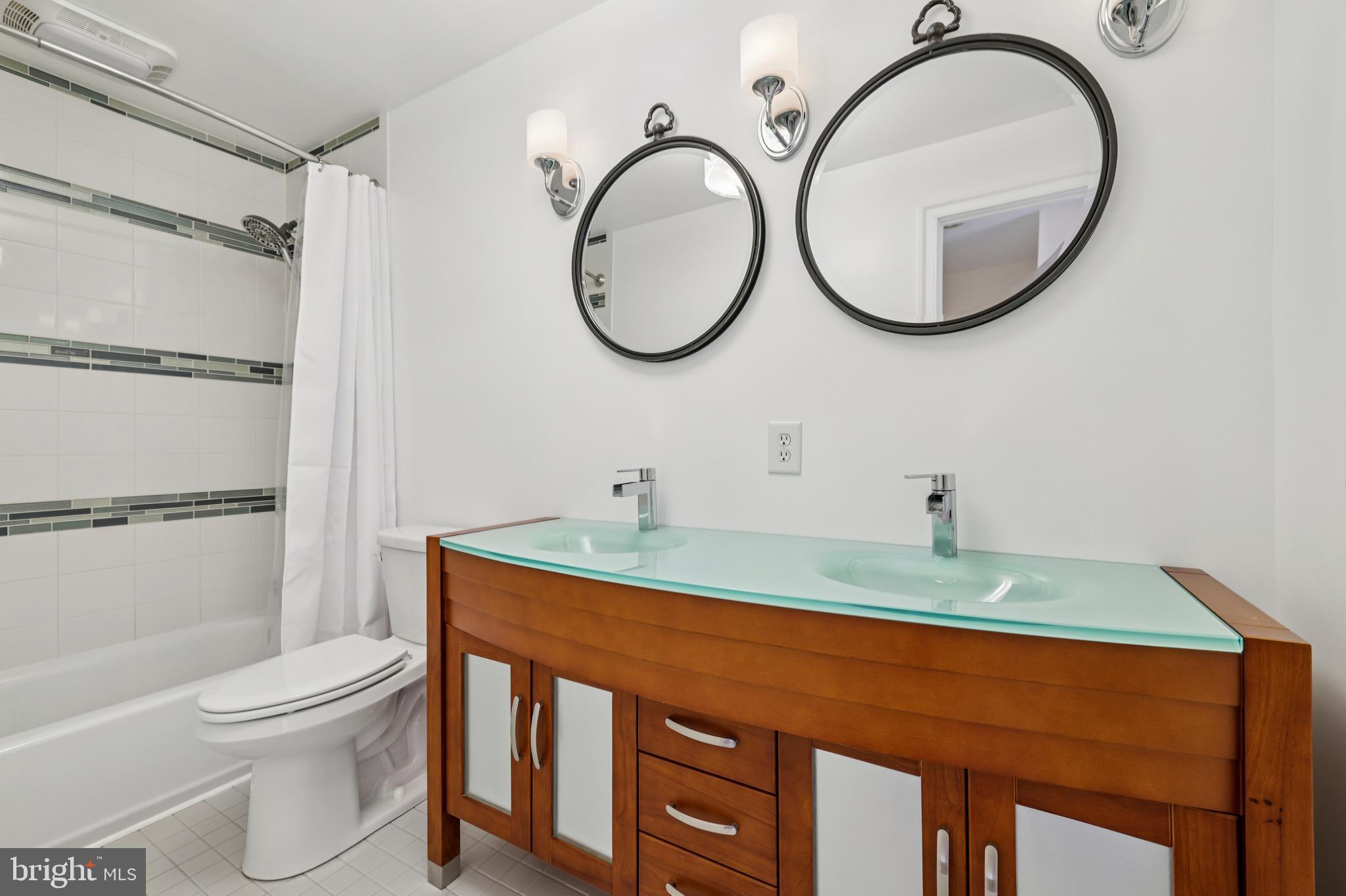 DREXEL WOODS - Residential