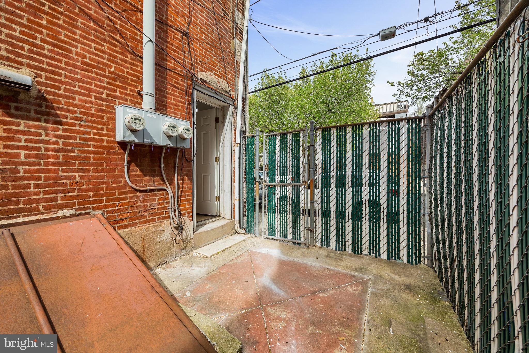 POWELTON VILLAGE - Residential Income