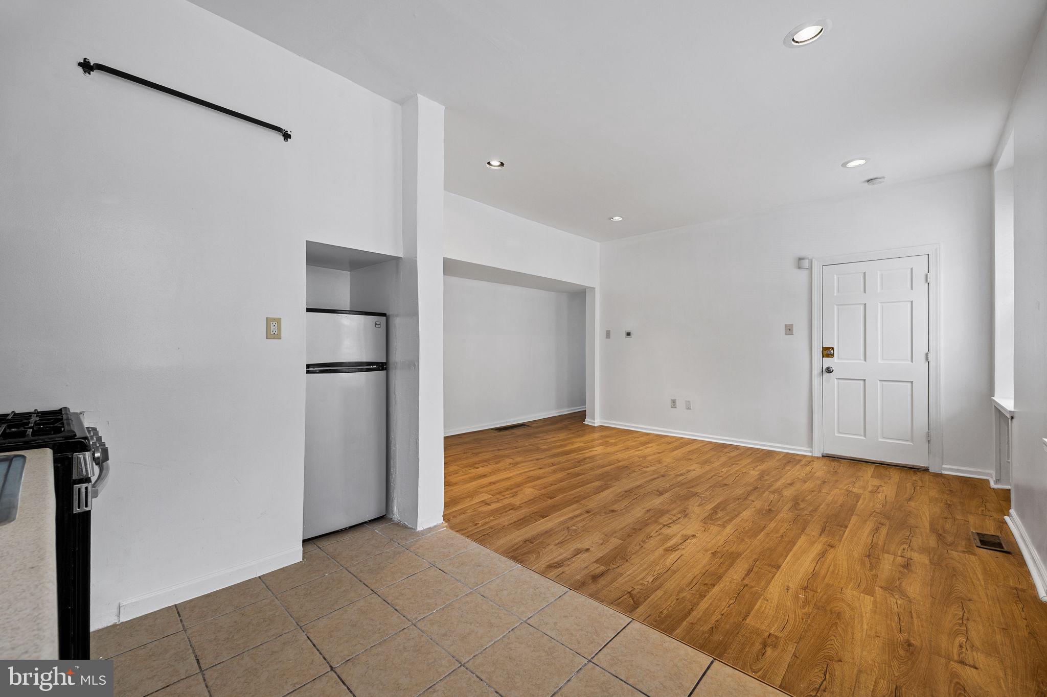 POWELTON VILLAGE - Residential Income