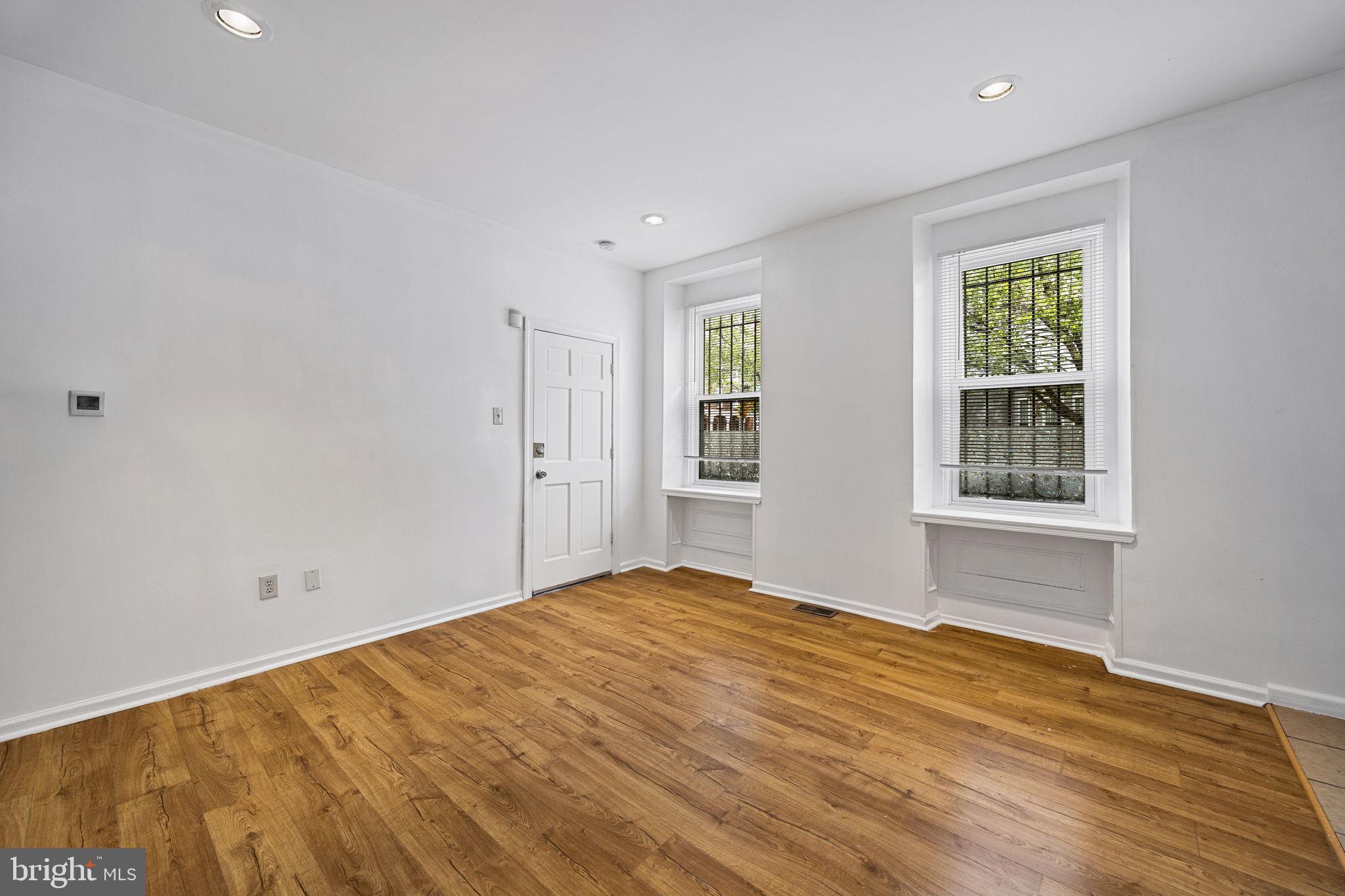 POWELTON VILLAGE - Residential Income