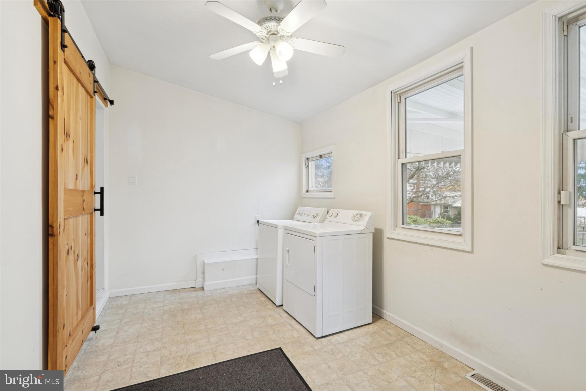 ROWLAND PARK - Residential Lease