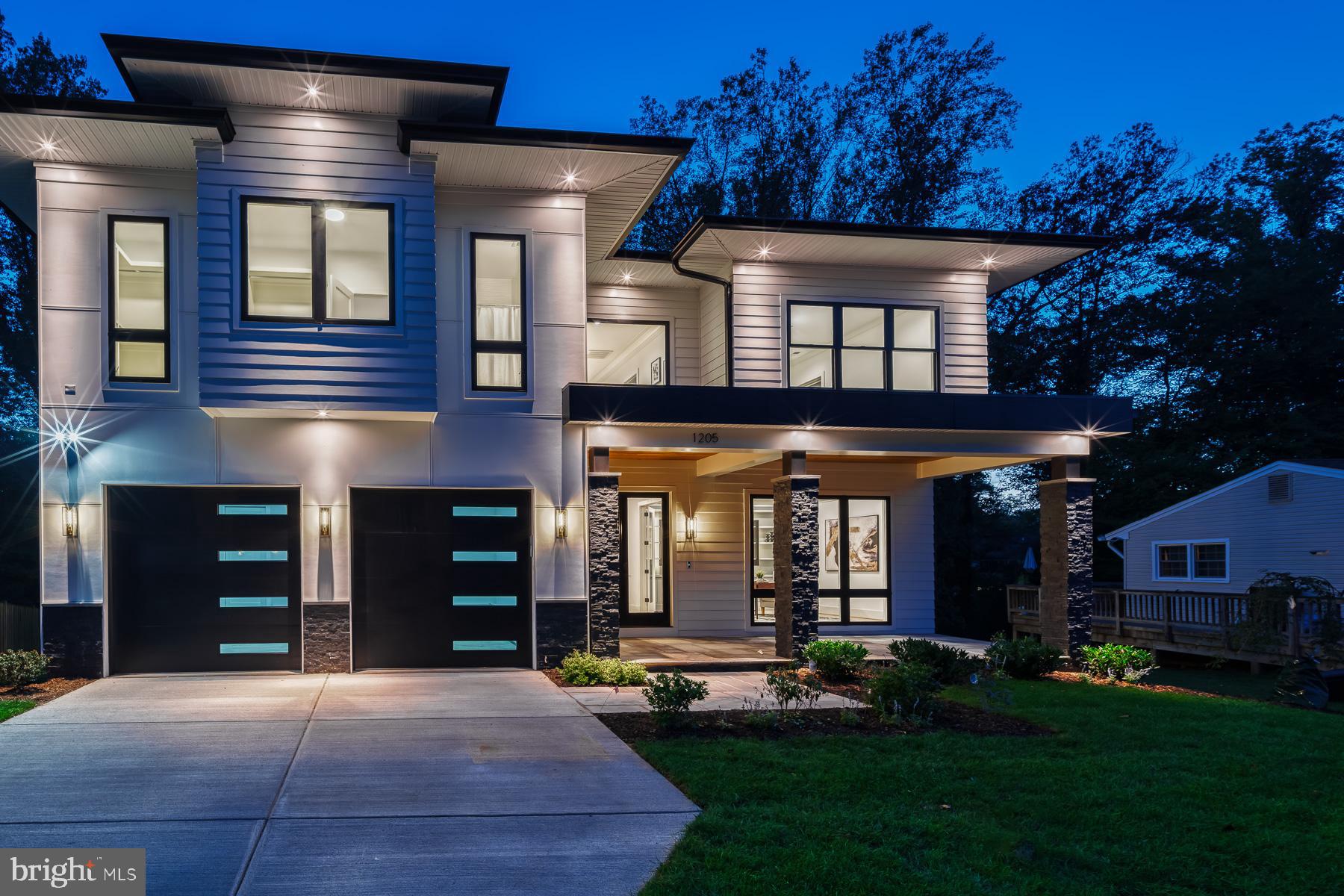 VIENNA WOODS - Residential