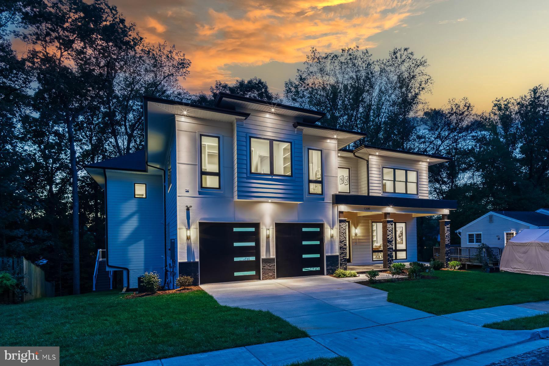 VIENNA WOODS - Residential