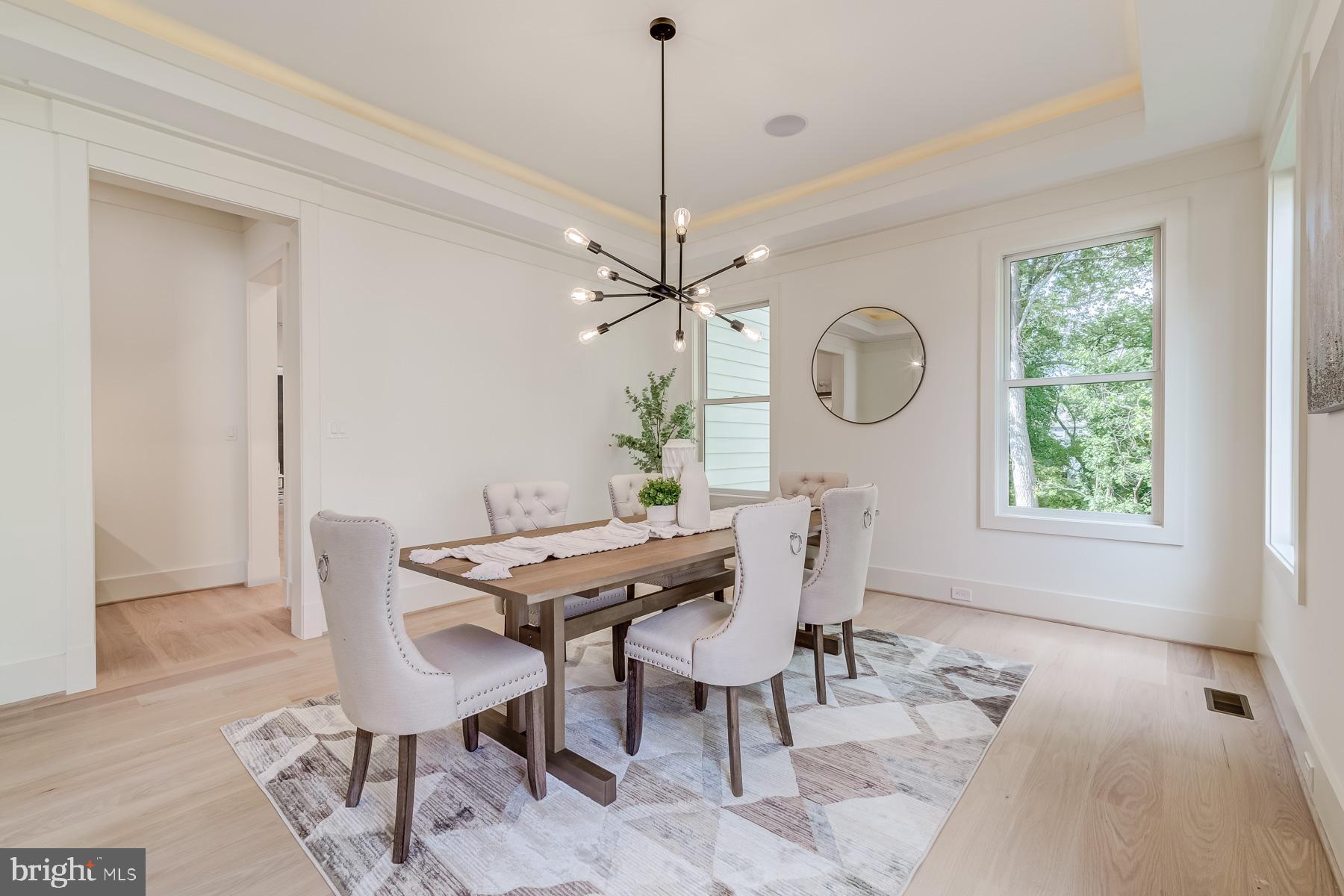 VIENNA WOODS - Residential