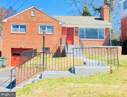 2830 Fort Baker Drive SE, Washington, DC MLS: DCDC2149628