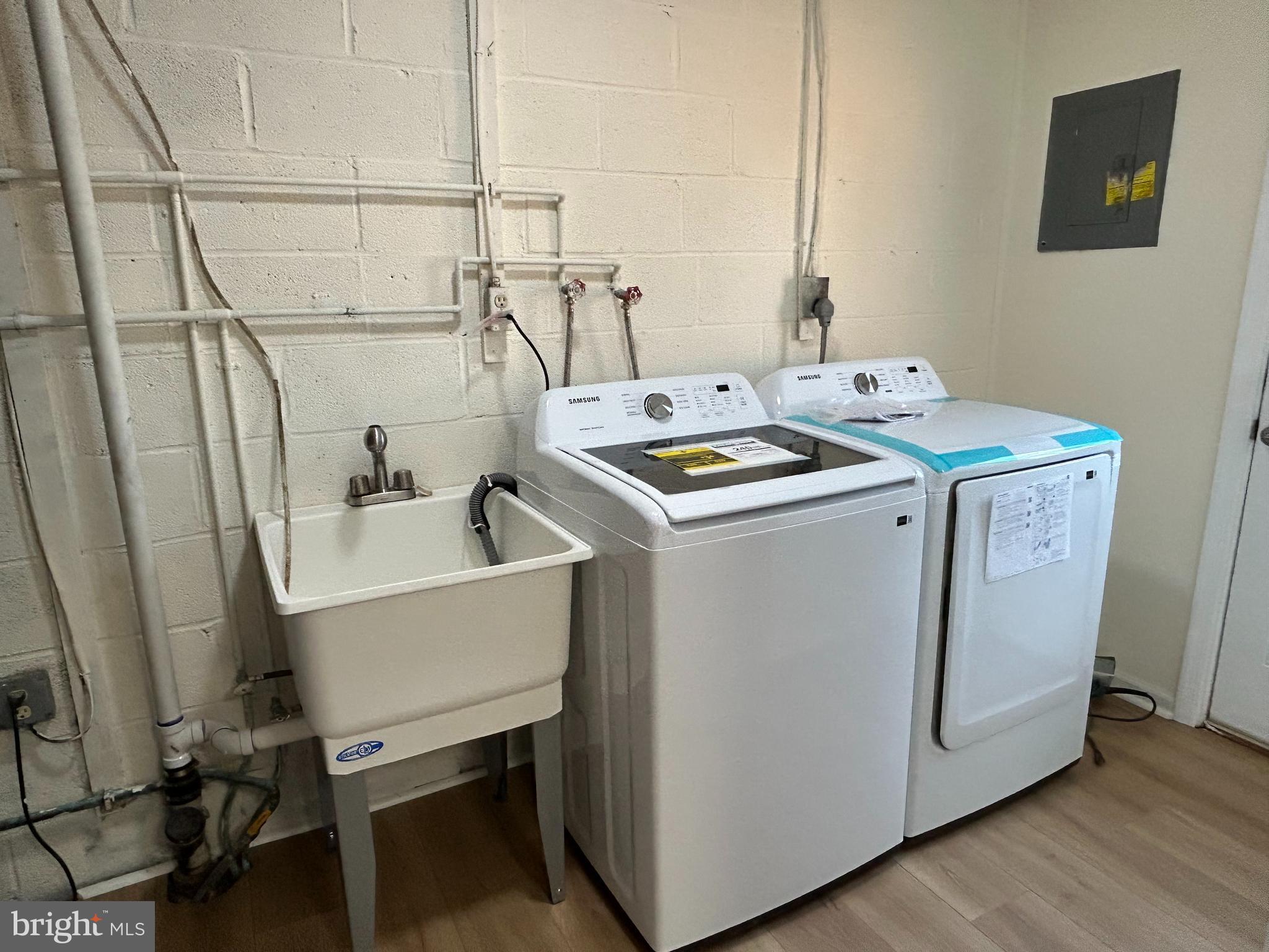 WARFIELD CONDOMINIUMS - Residential