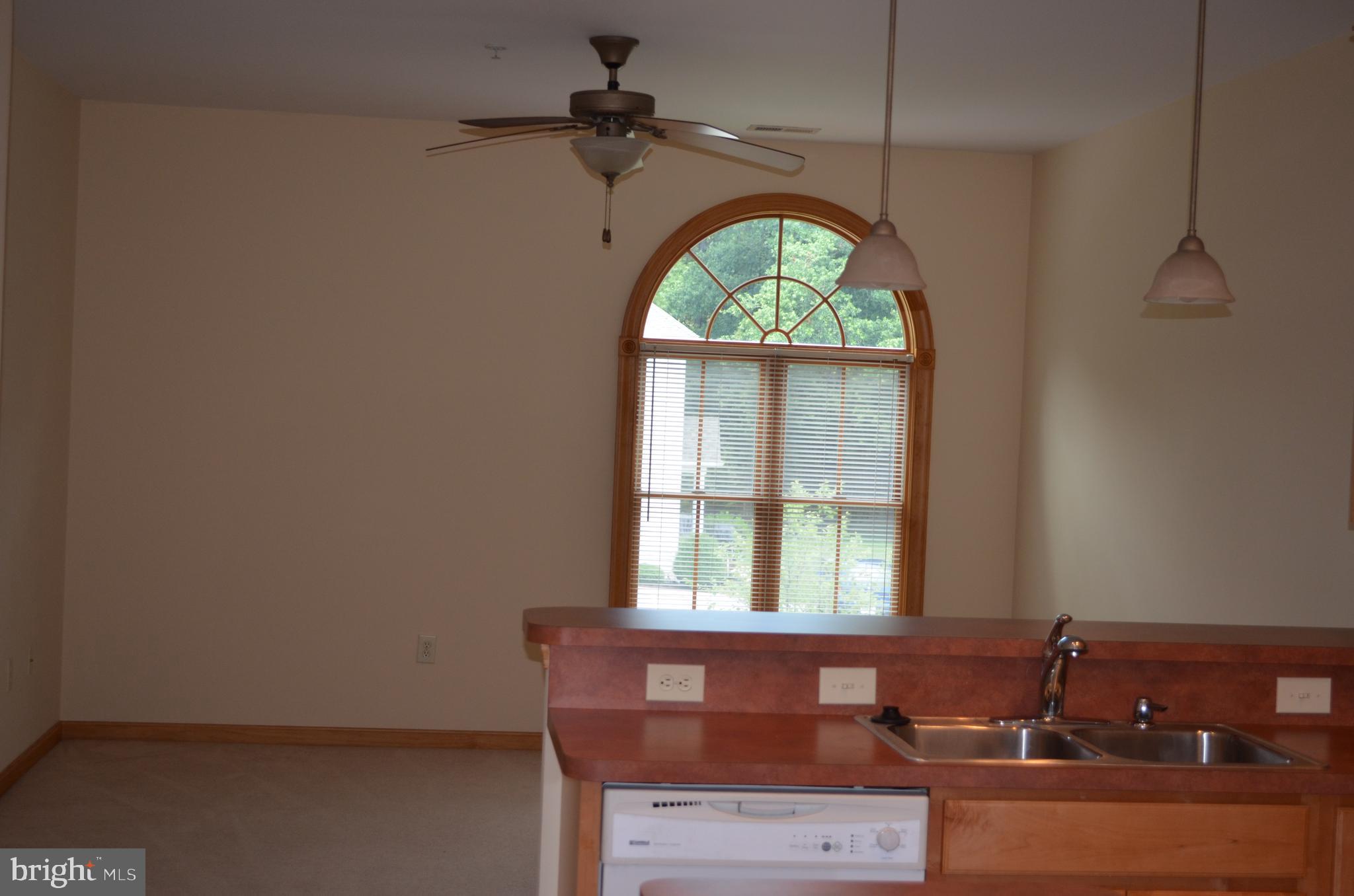 CHICKADEE CIRCLE CONDOMINIUMS - Residential