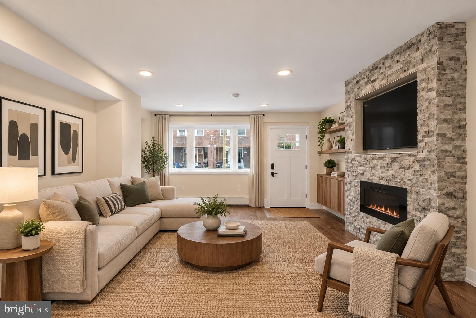2862 SELLERS STREET