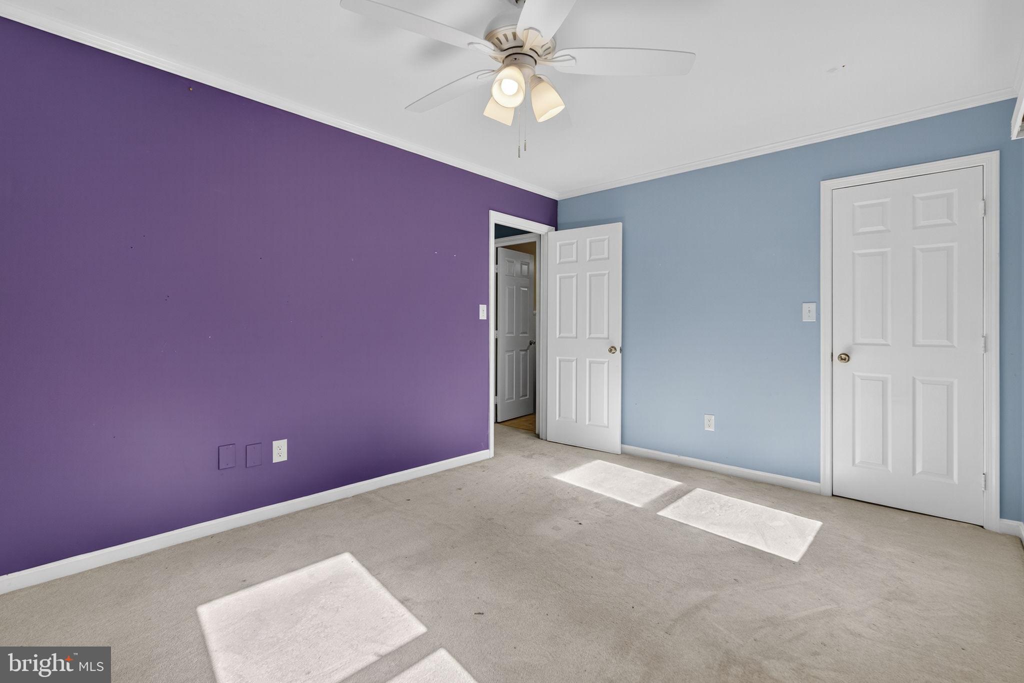 ASHBURN FARM - Residential