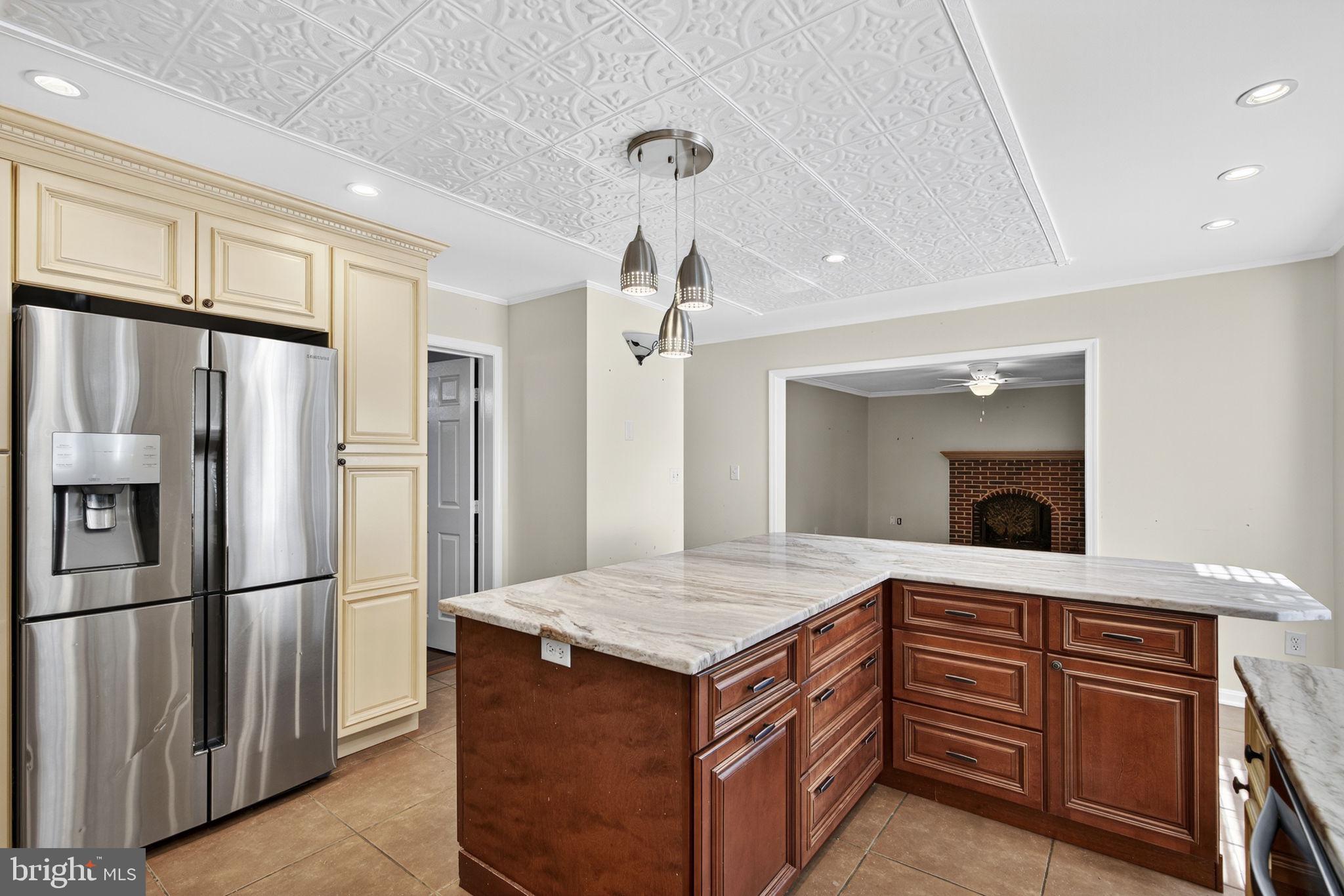 ASHBURN FARM - Residential