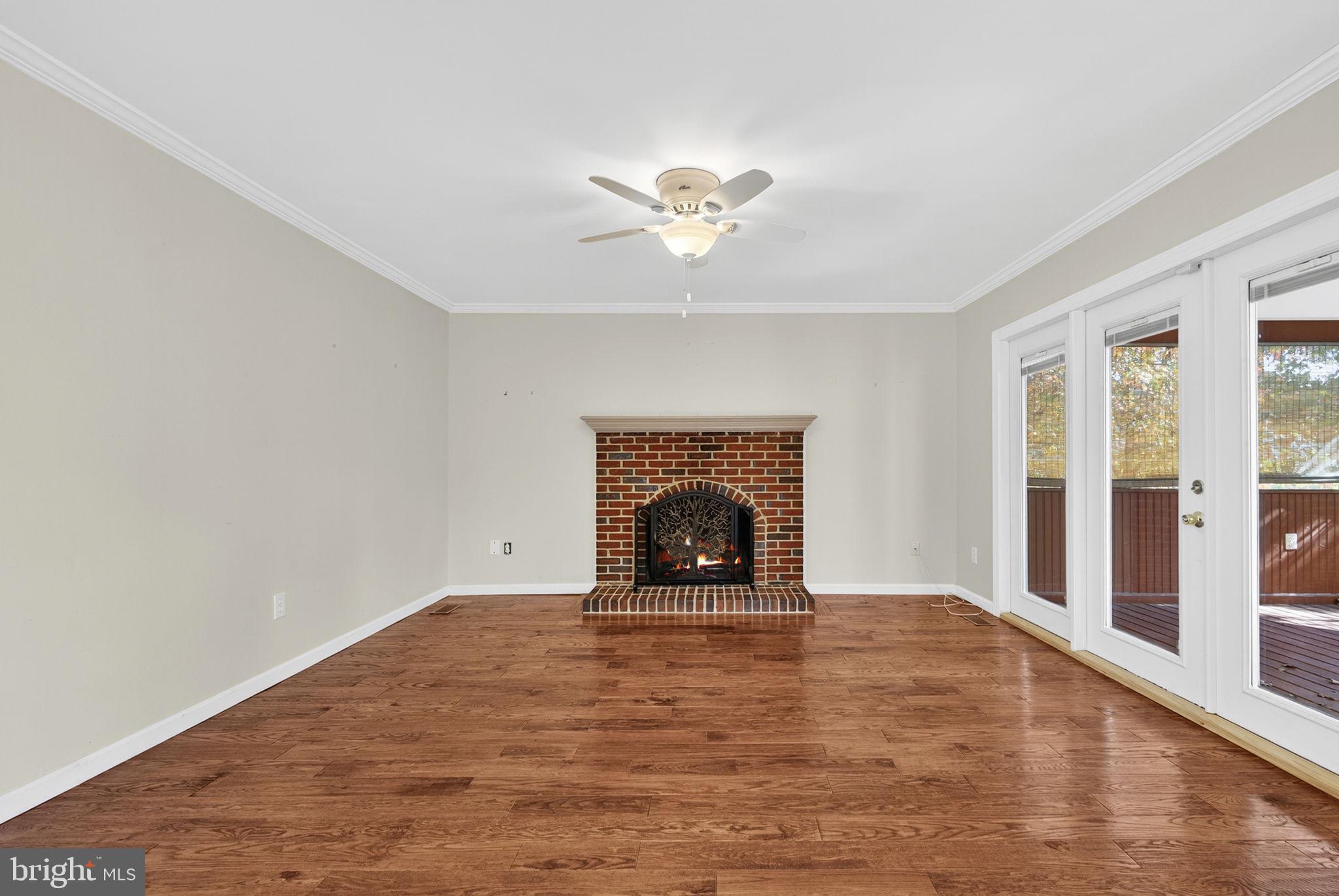 ASHBURN FARM - Residential