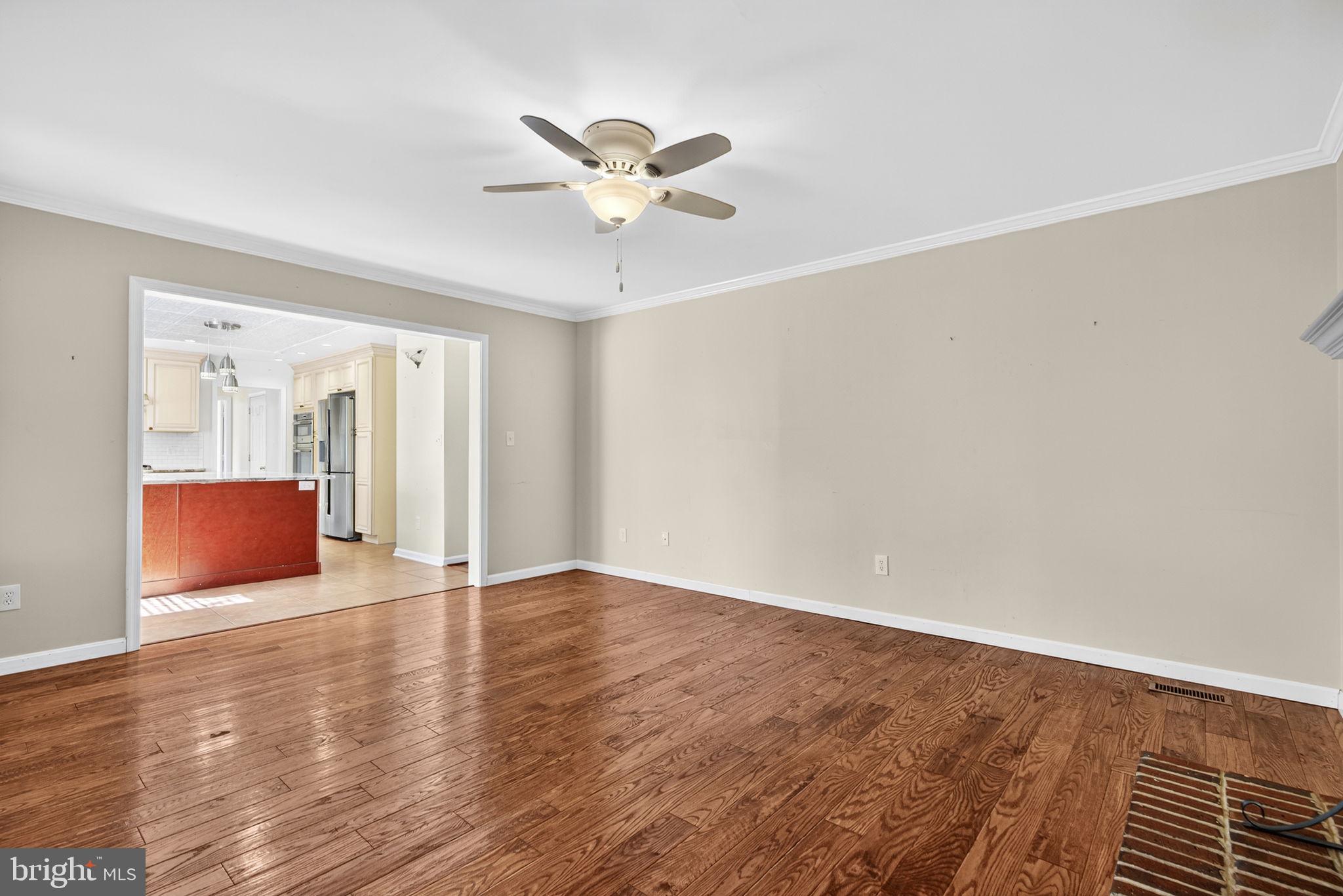 ASHBURN FARM - Residential