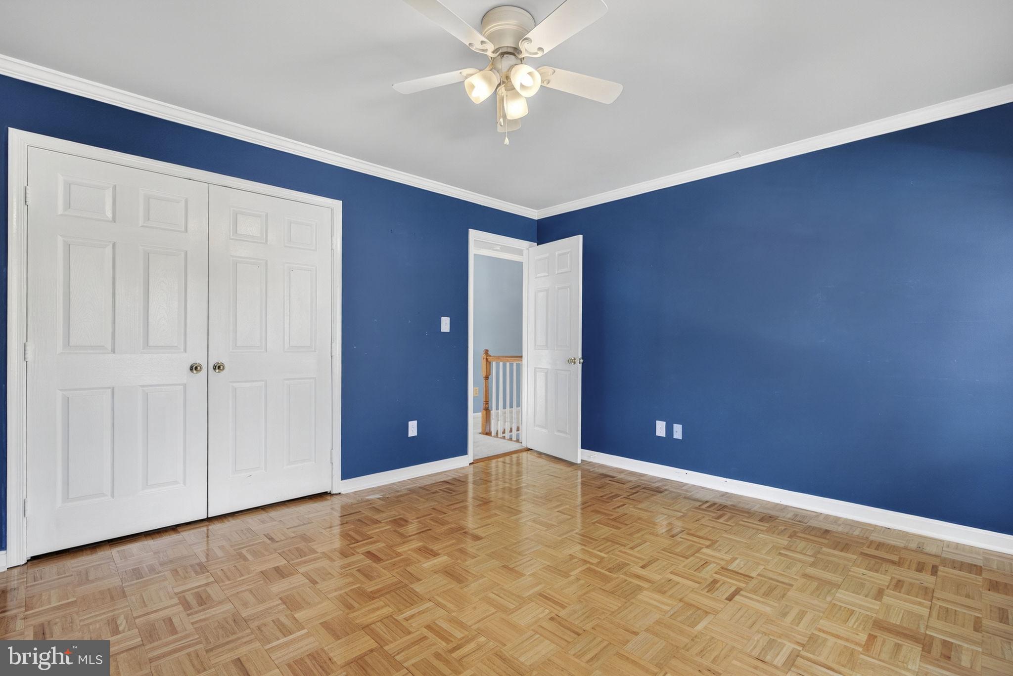 ASHBURN FARM - Residential