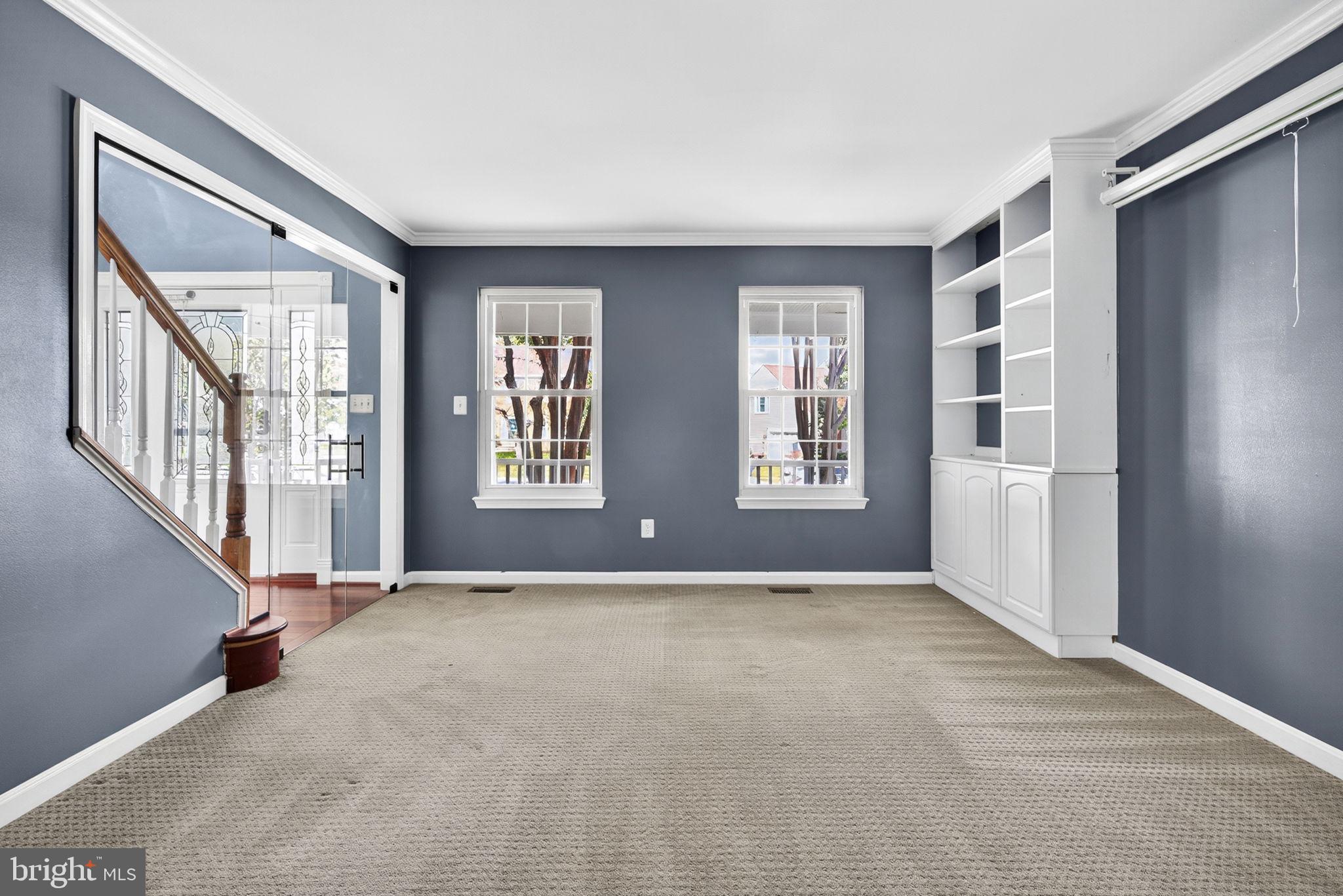 ASHBURN FARM - Residential