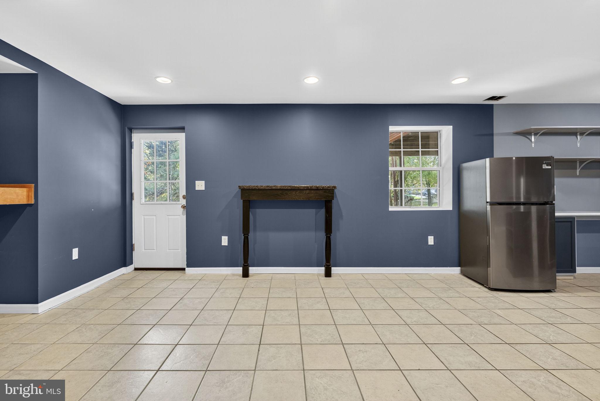 ASHBURN FARM - Residential