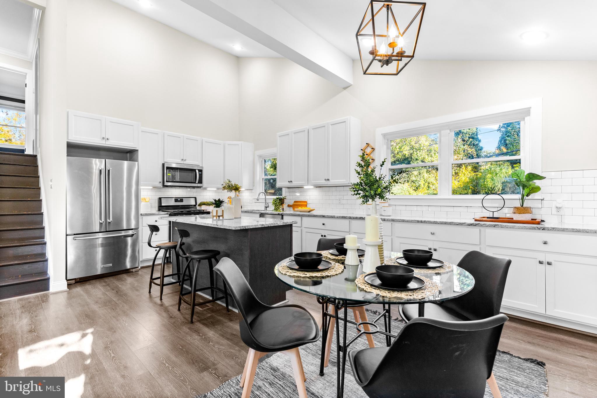 CROMWELL VALLEY - Residential