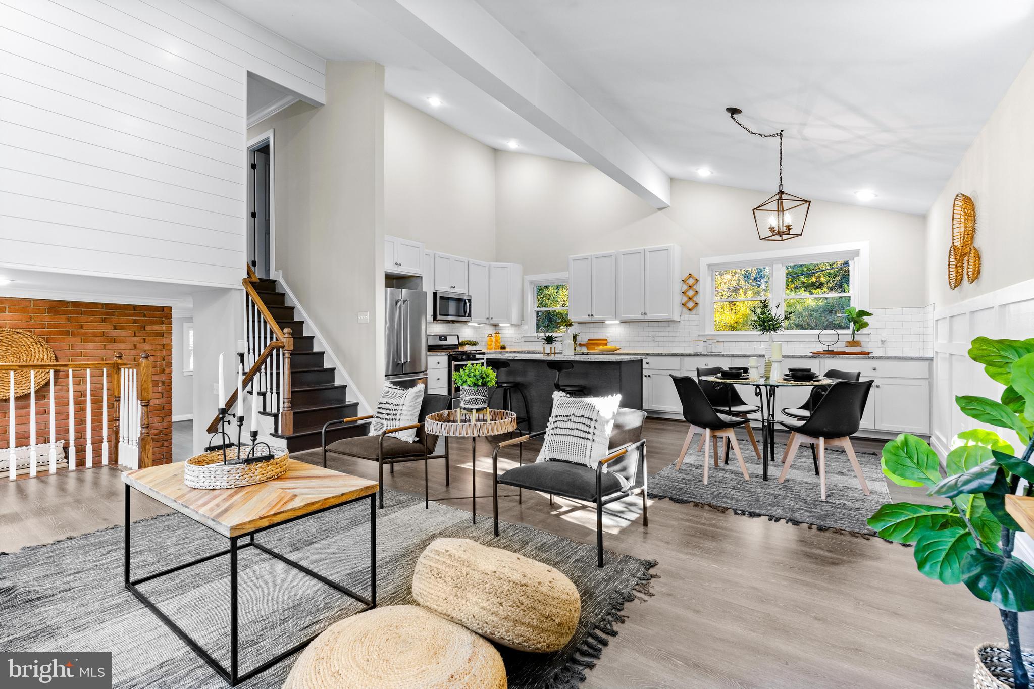 CROMWELL VALLEY - Residential