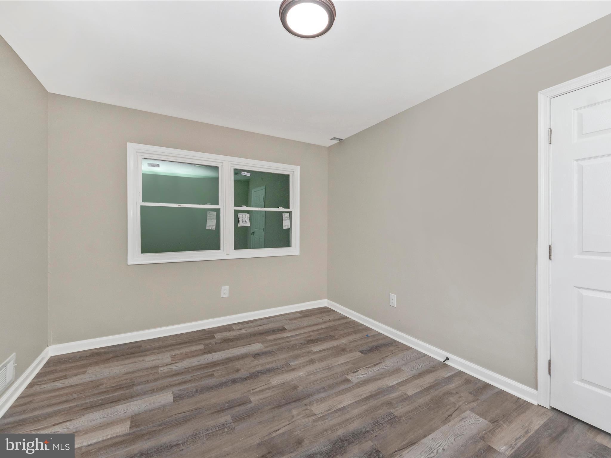 MARLTON - Residential