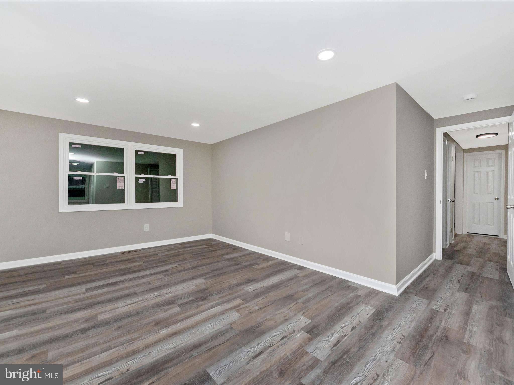 MARLTON - Residential