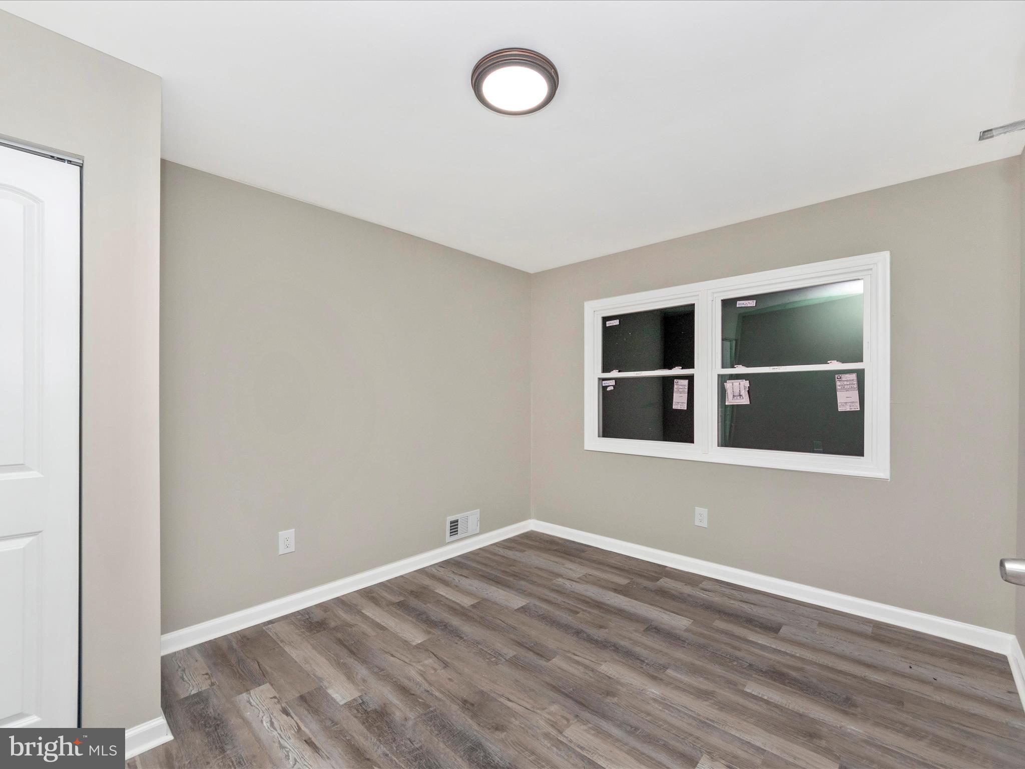 MARLTON - Residential