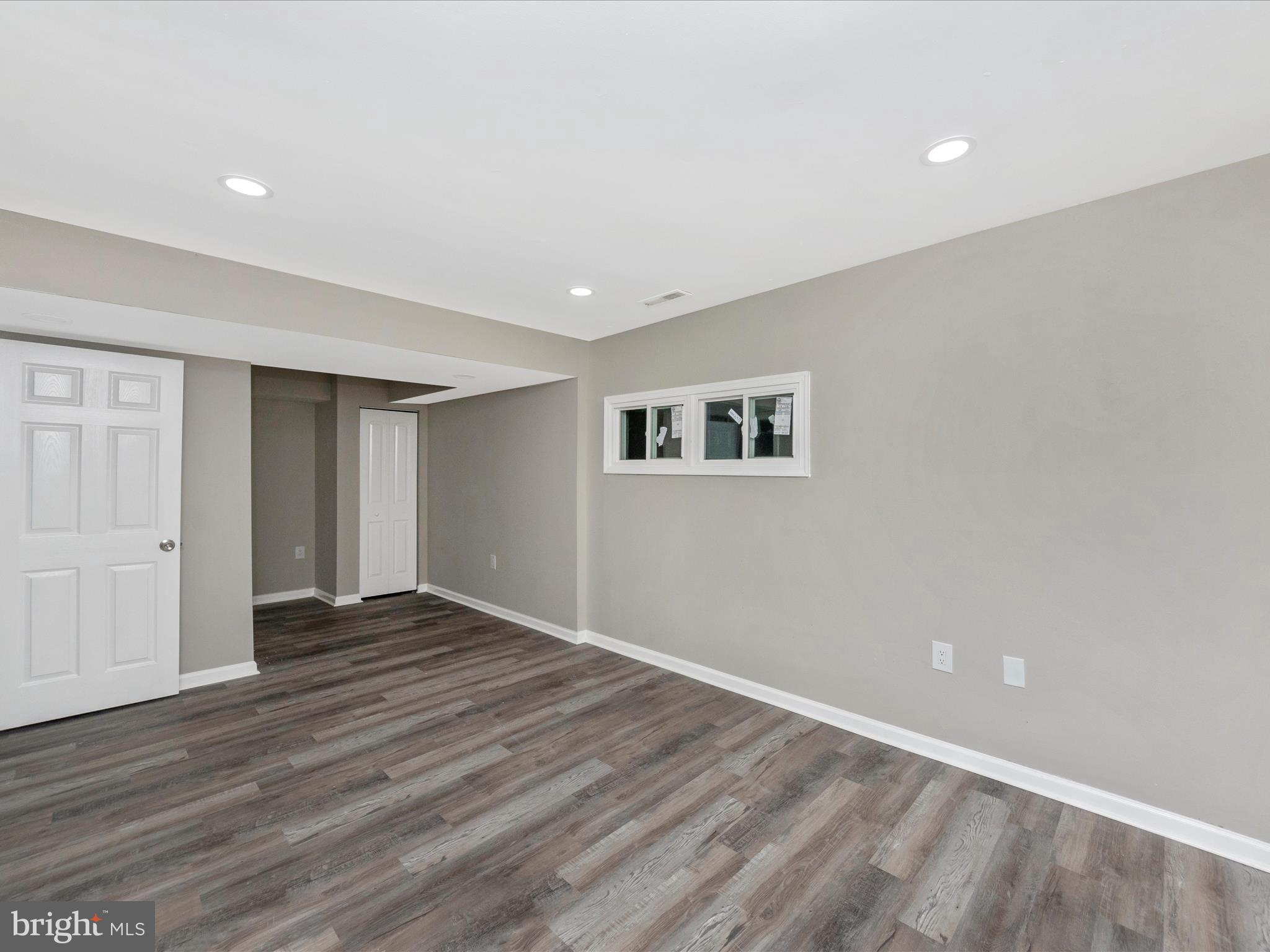 MARLTON - Residential