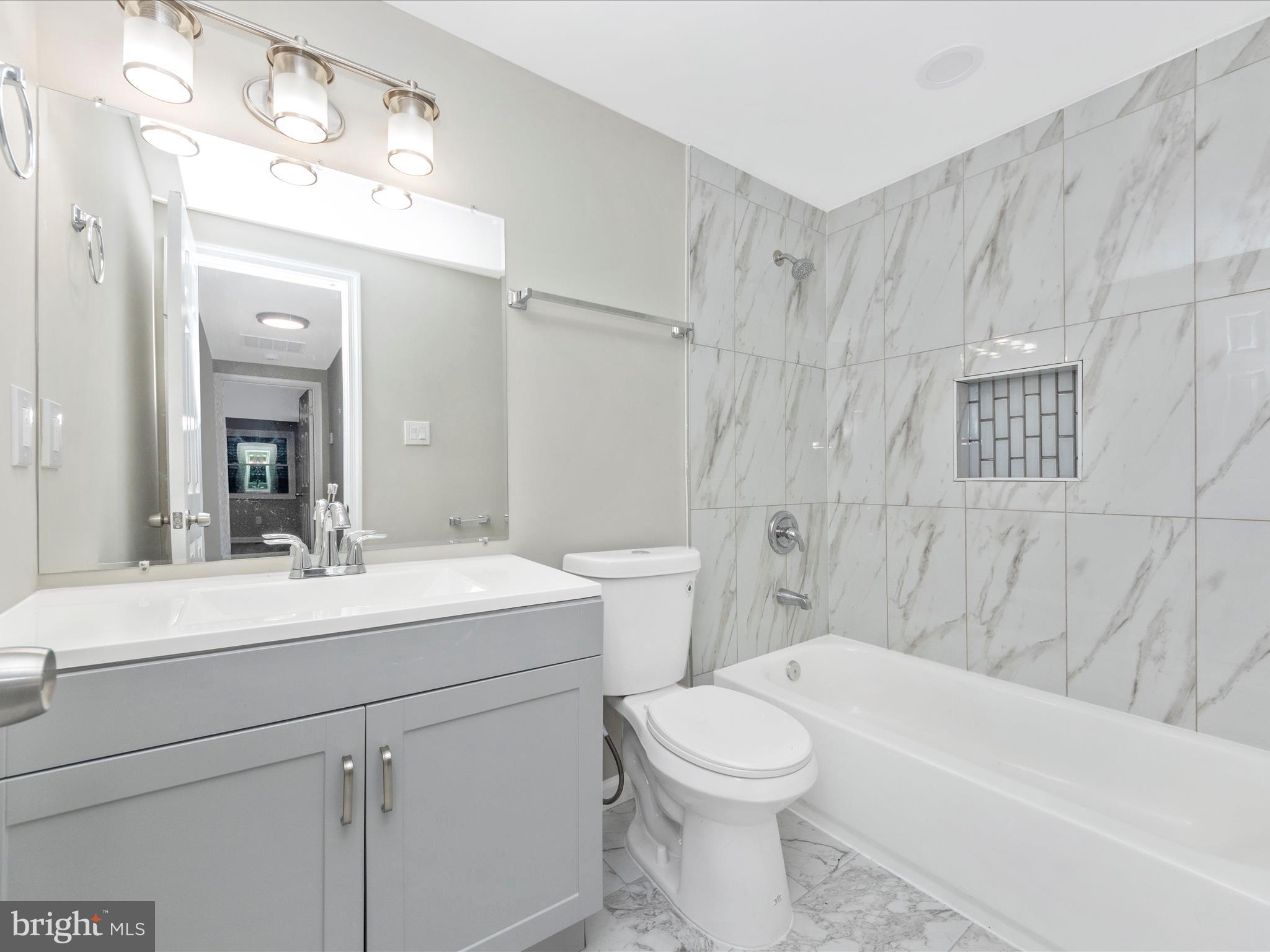 MARLTON - Residential