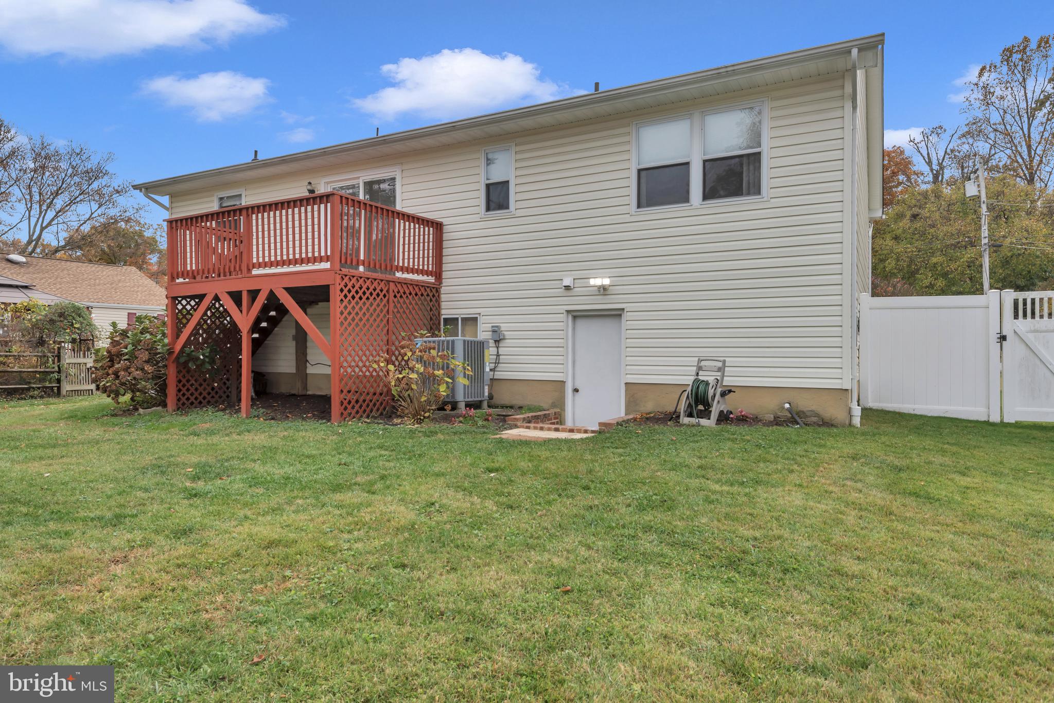 ARUNDEL VIEW - Residential