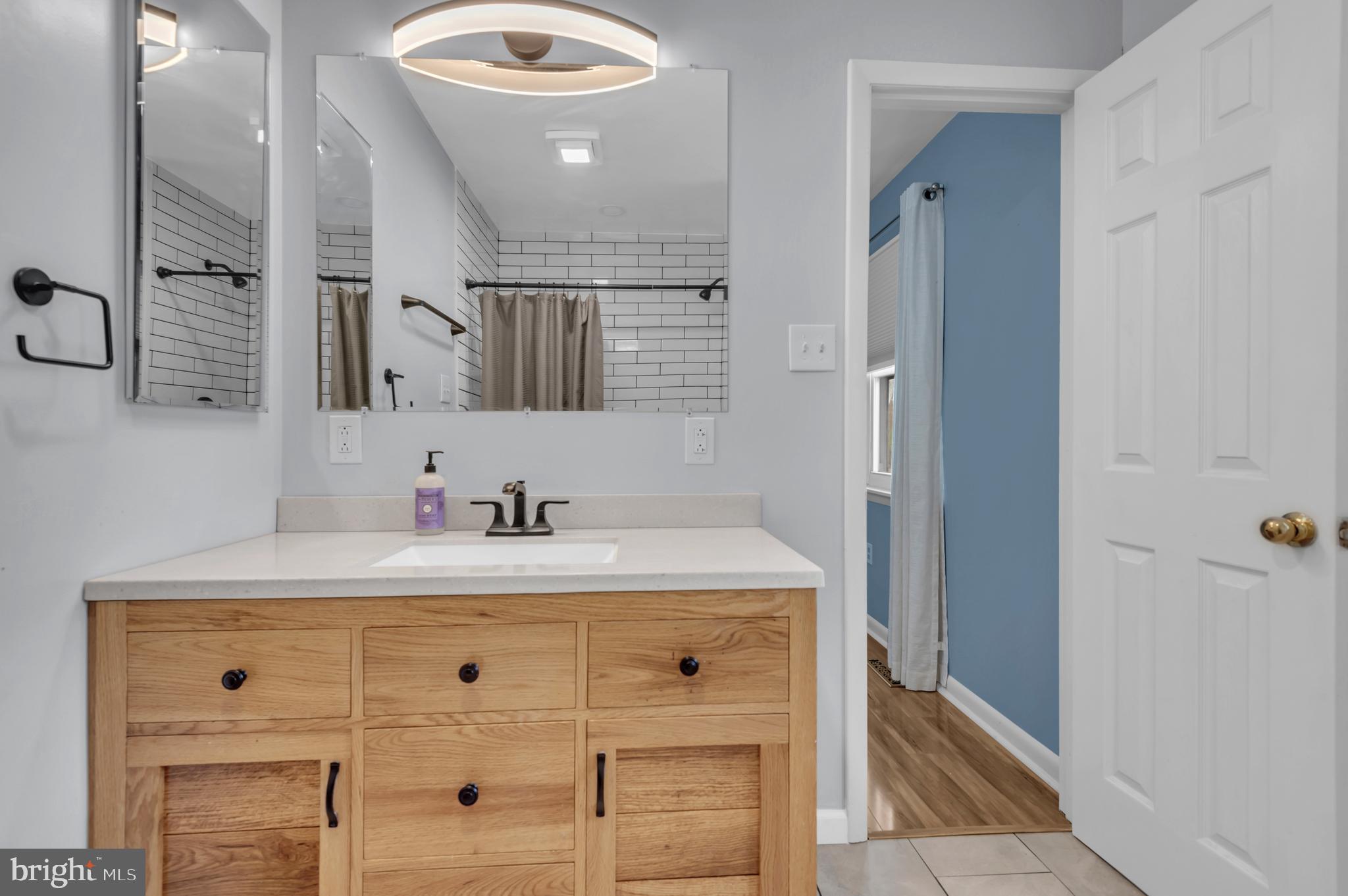 ARUNDEL VIEW - Residential