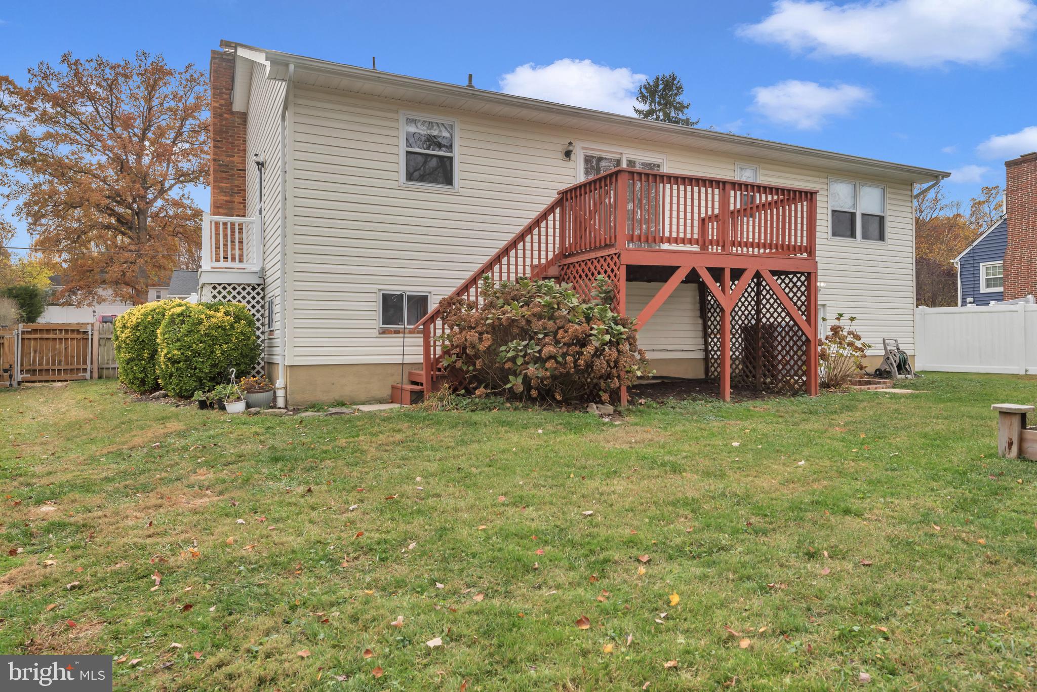 ARUNDEL VIEW - Residential