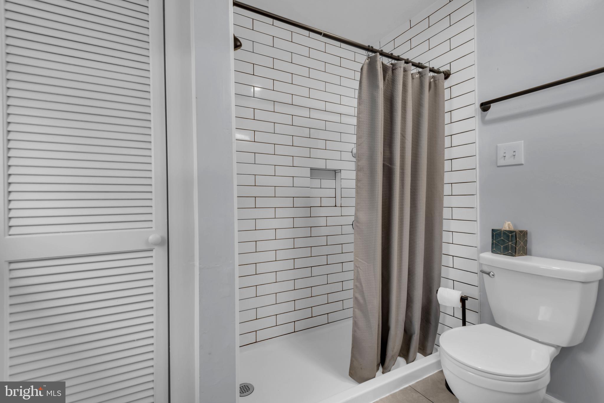 ARUNDEL VIEW - Residential