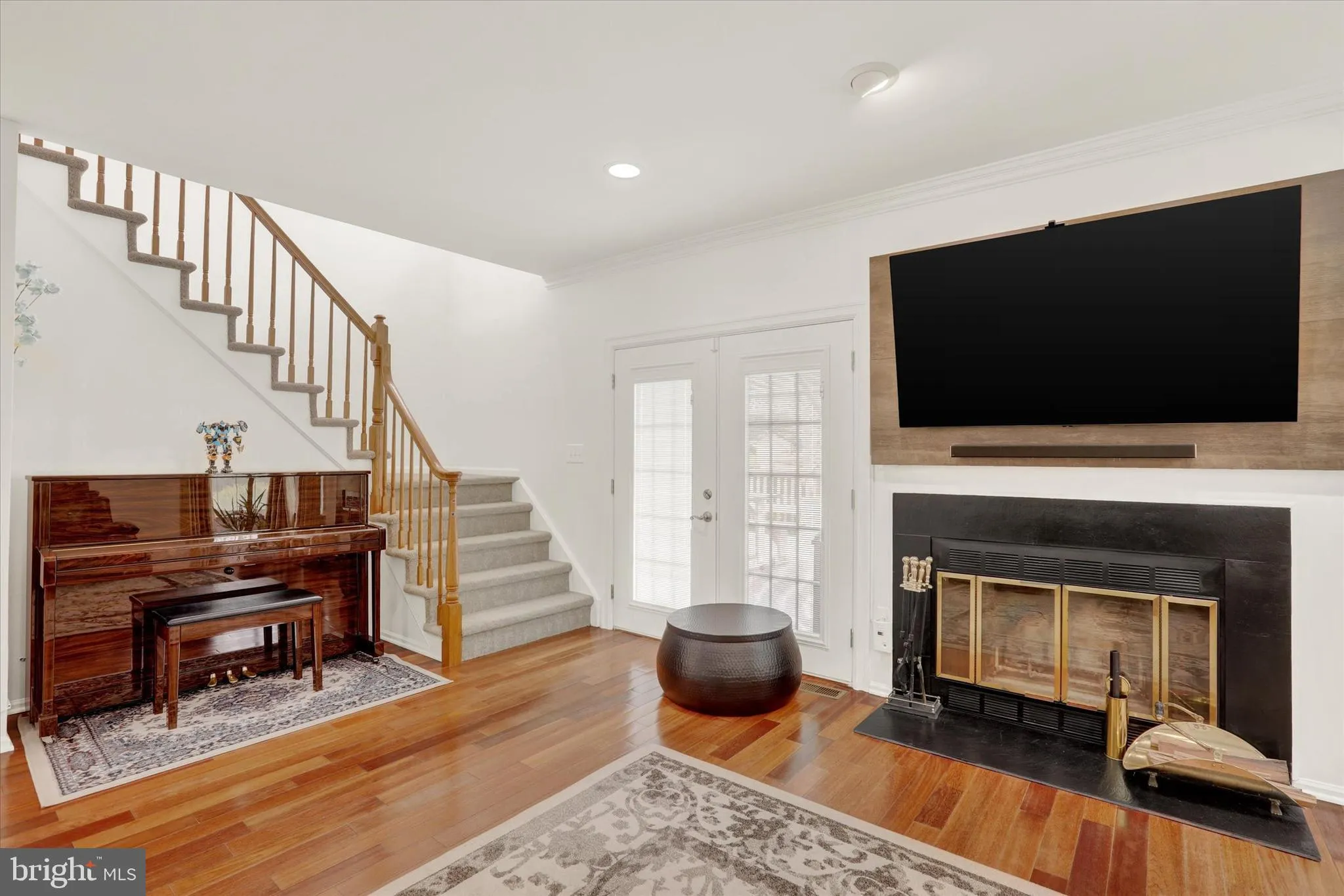 Princeton Junction, New Jersey 08550, United States, 4 Bedrooms Bedrooms, ,3 BathroomsBathrooms,Residential,Pending,142567