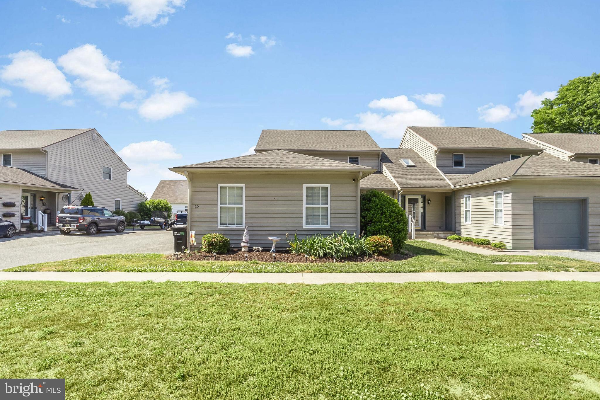 CROSSGATE VILLAGE - Residential