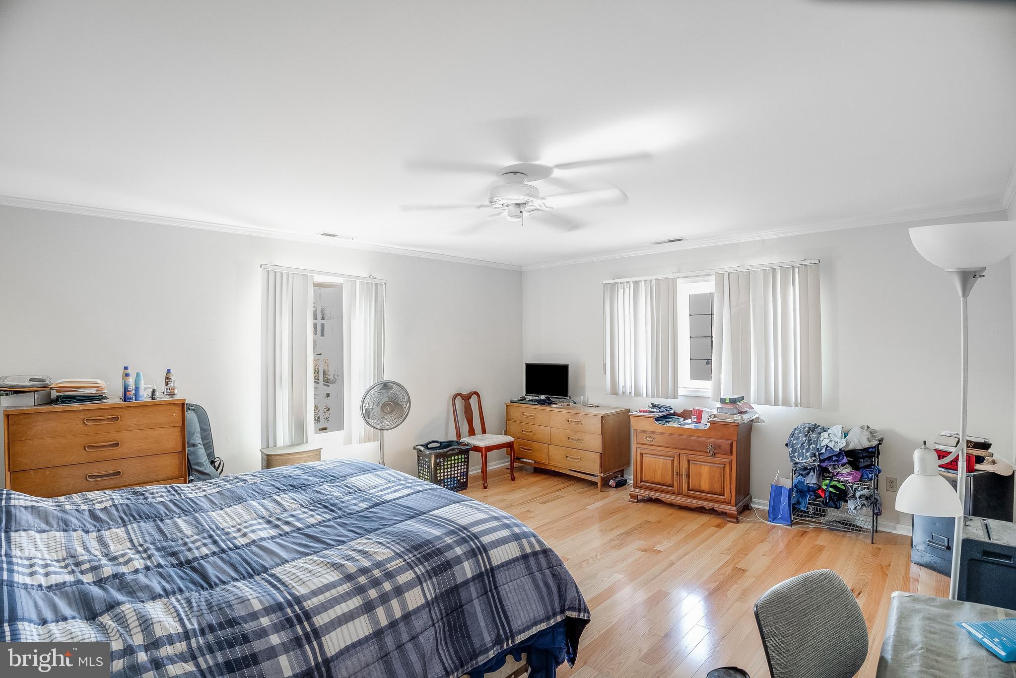 CROSSGATE VILLAGE - Residential
