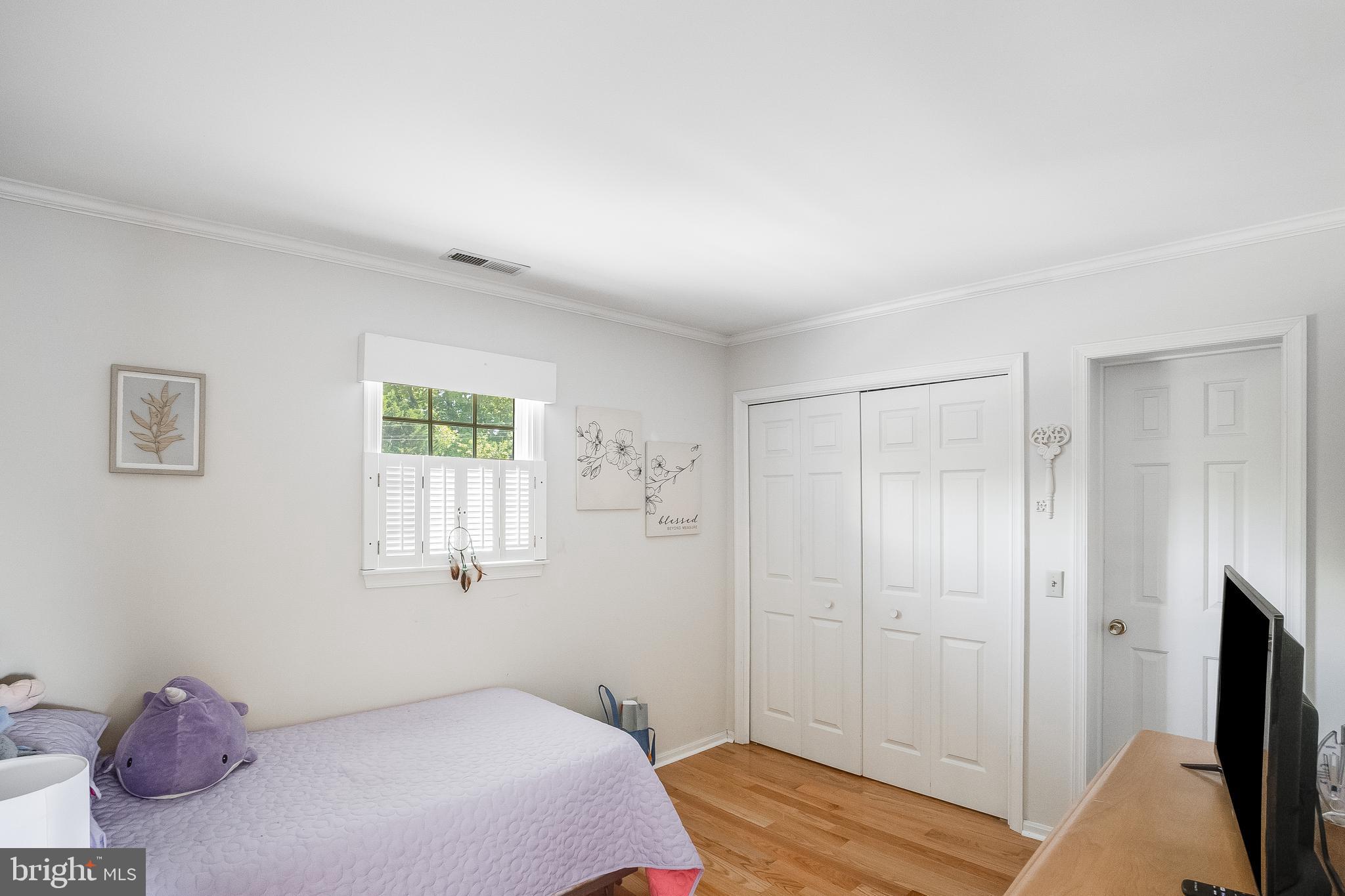CROSSGATE VILLAGE - Residential