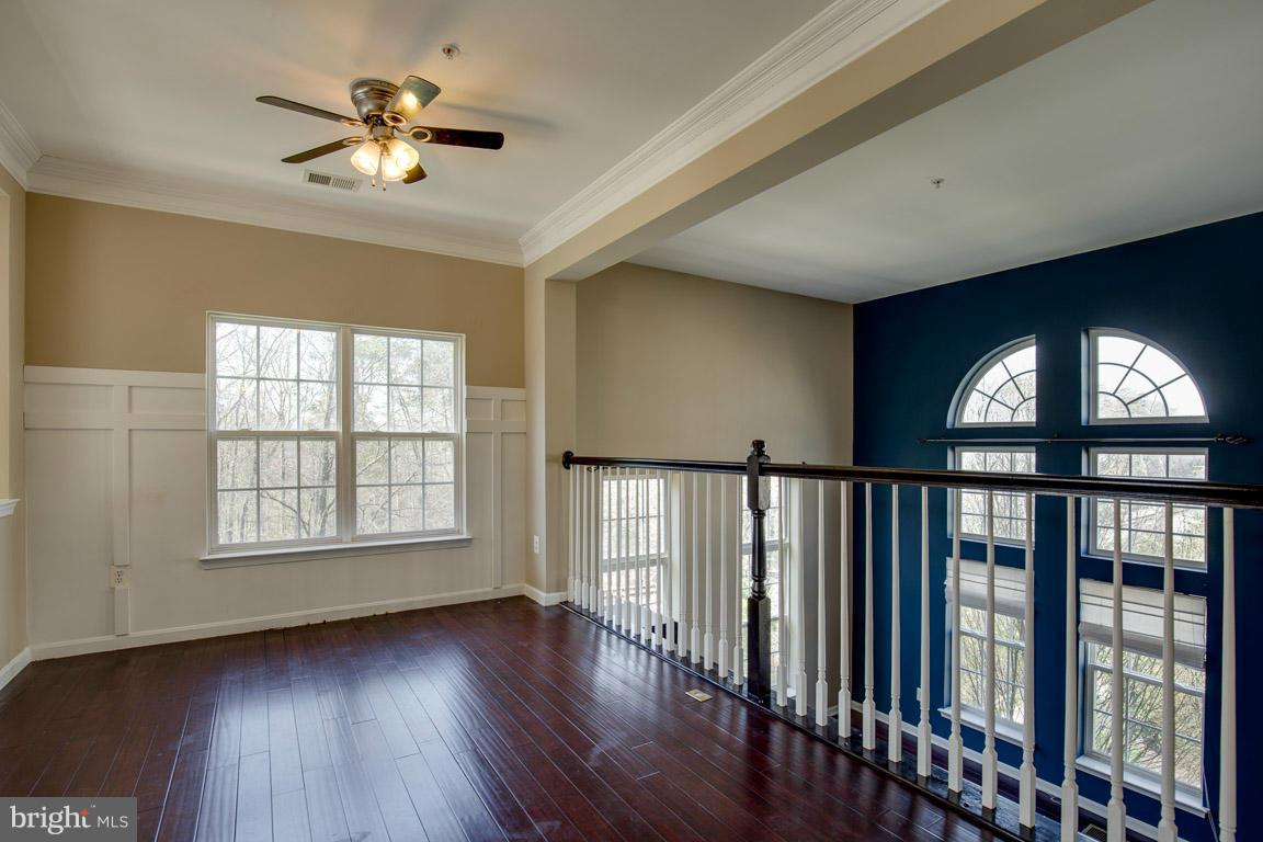 THE TOWNES AT VILLAGE PLACE - Residential