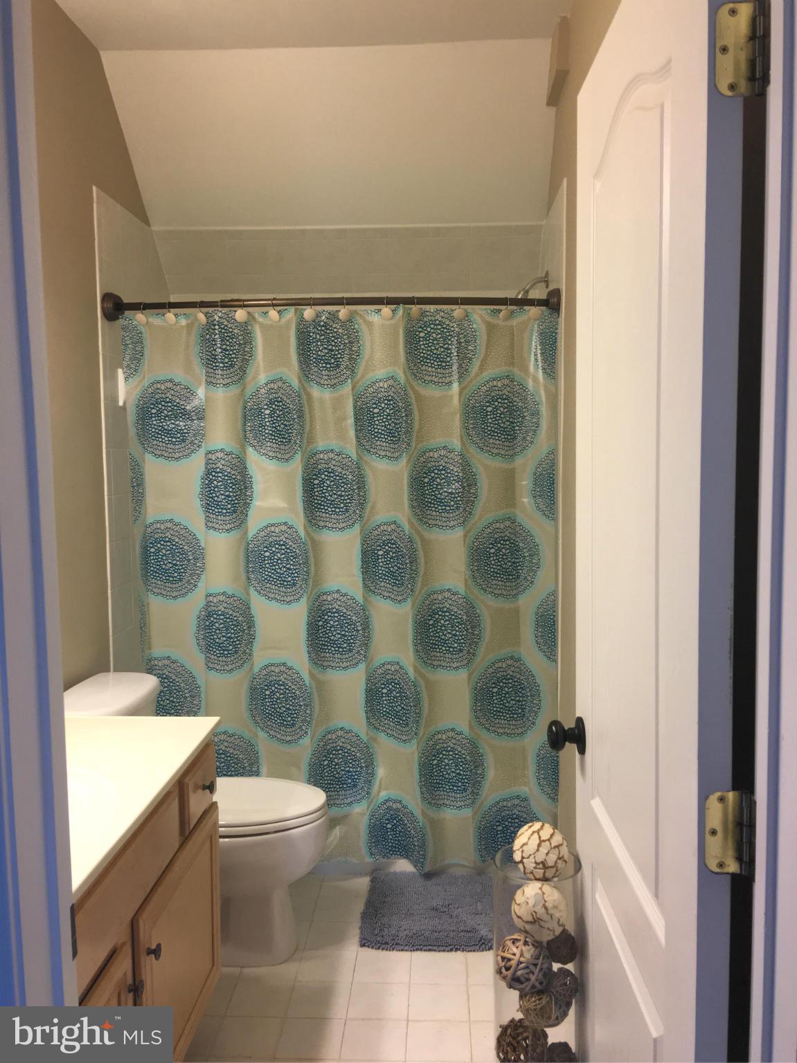 THE TOWNES AT VILLAGE PLACE - Residential