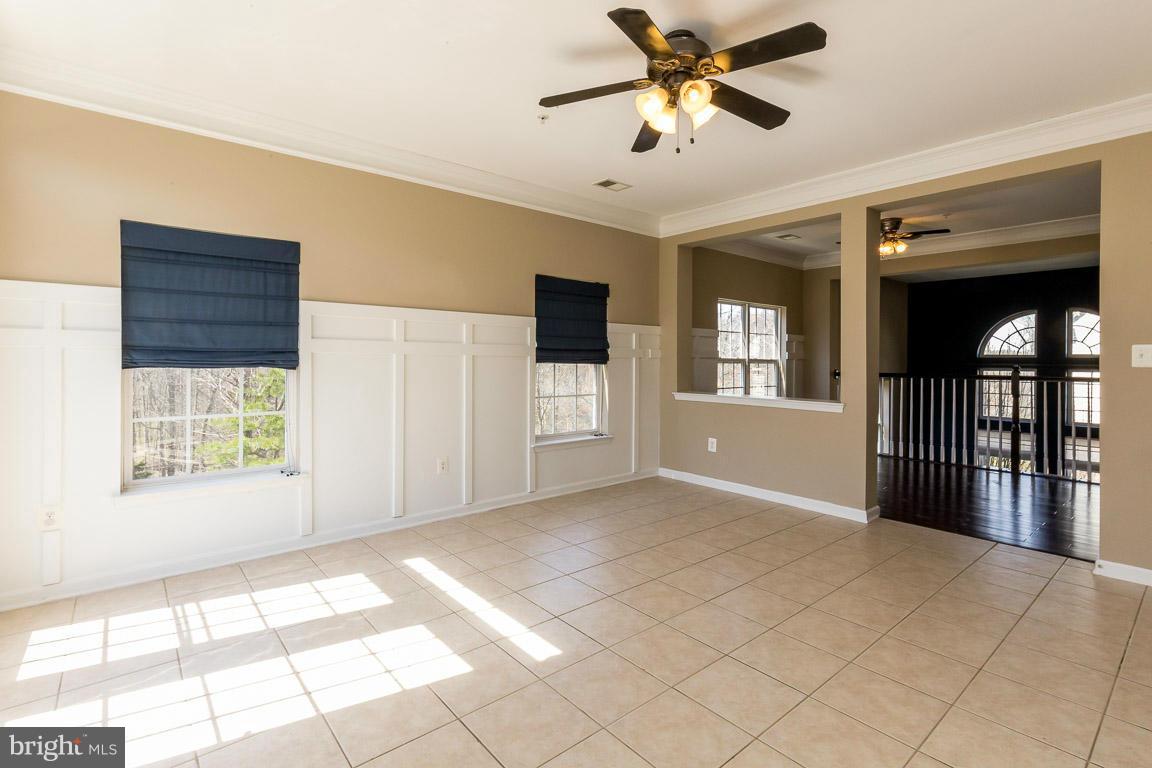 THE TOWNES AT VILLAGE PLACE - Residential